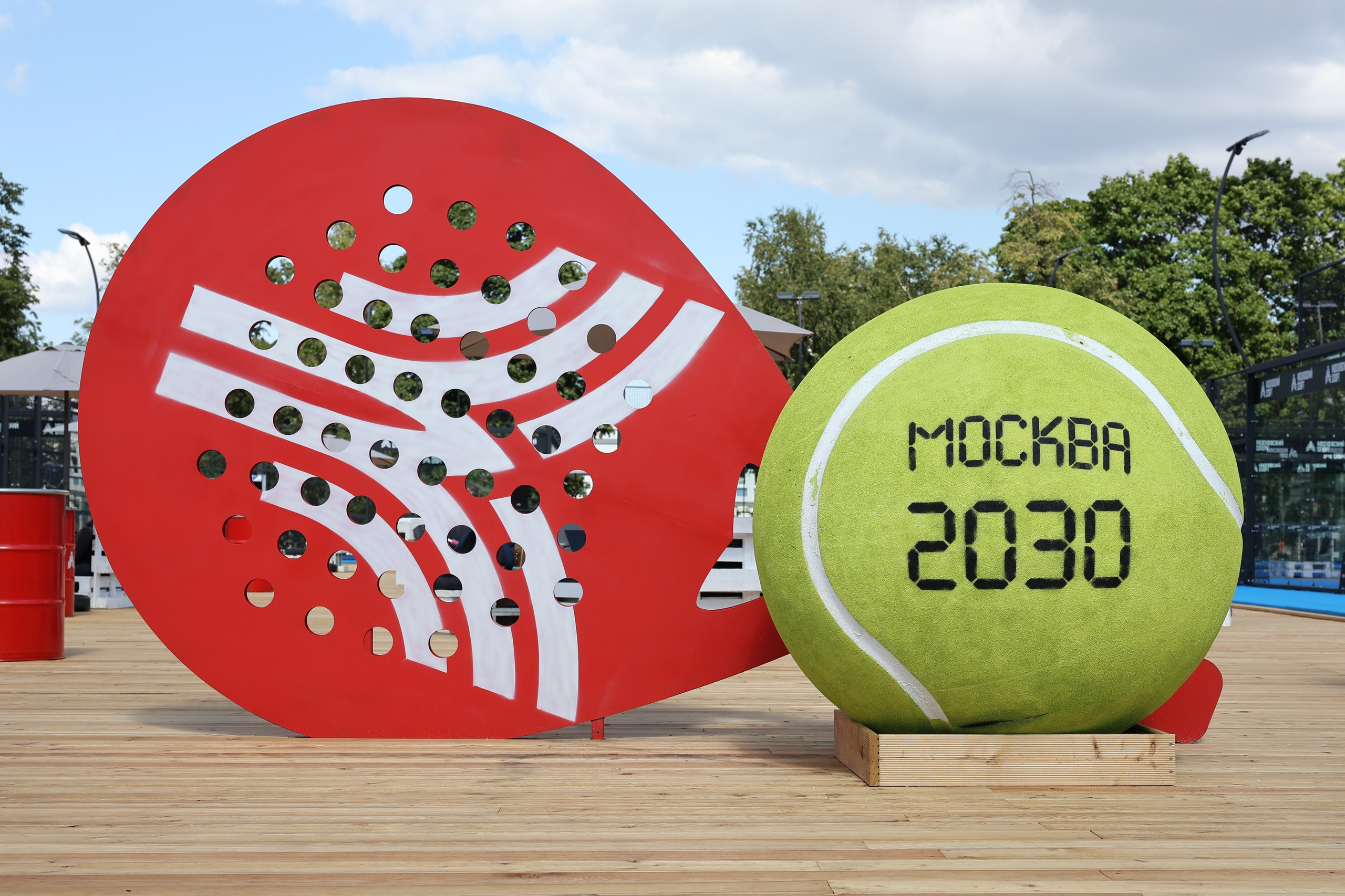 Фотозона падел-тенниса в Лужниках