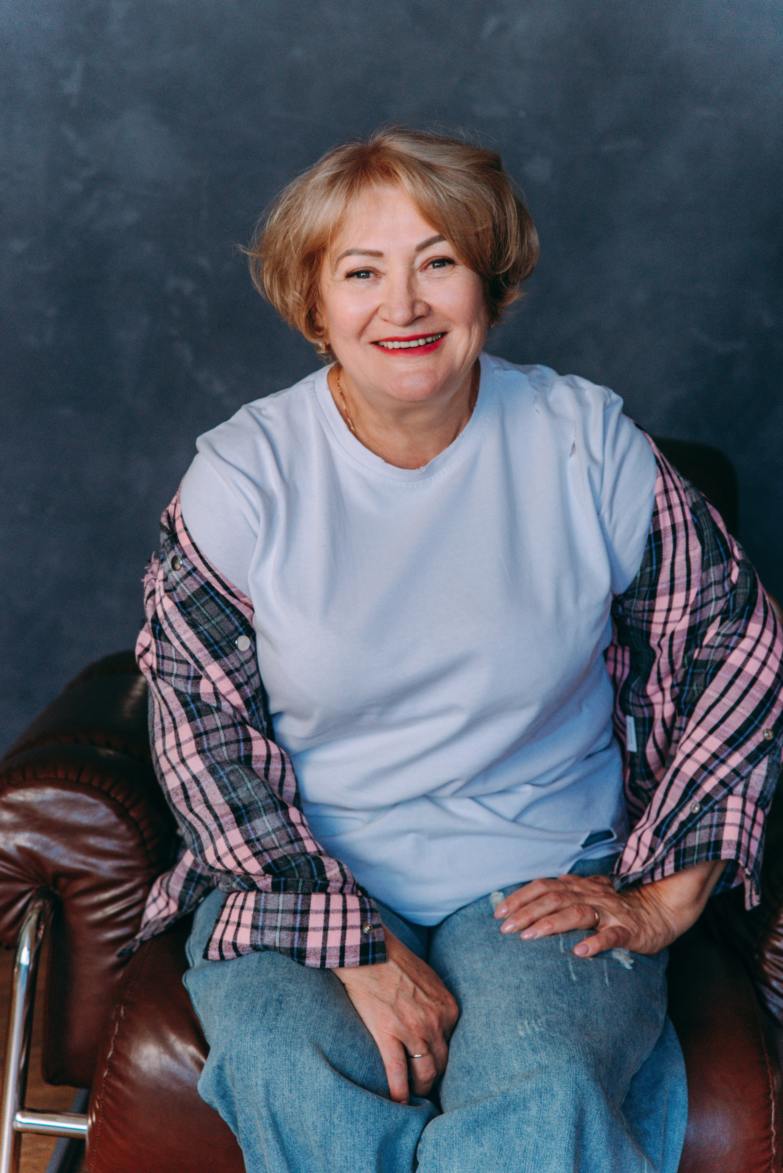 СВЕТЛАНА И ВНУЧКИ. Ольга Козлова фотограф Волгоград olkiny-fotki.ru