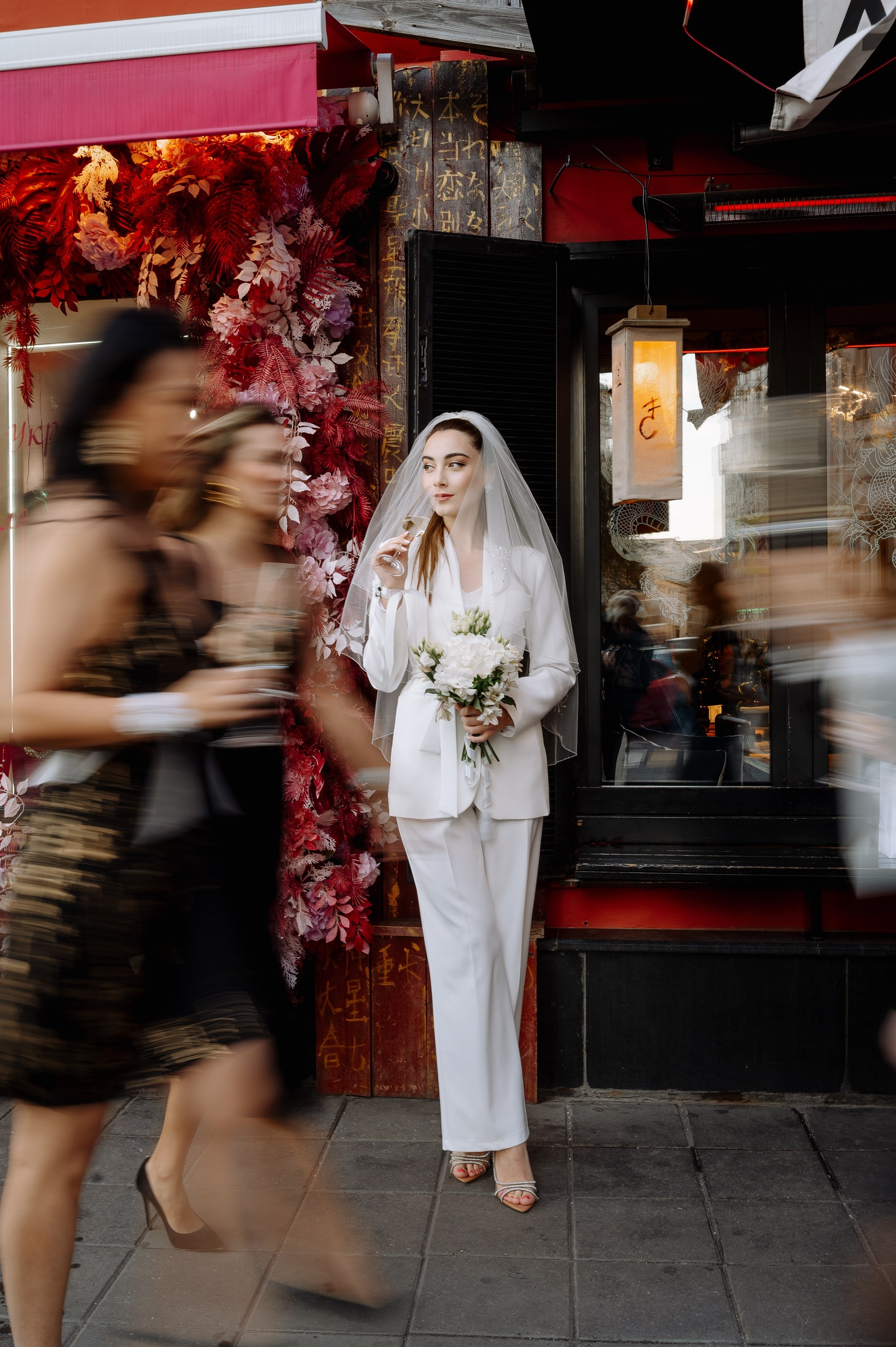 Девичник Лауры | Патриарши Пруды | 2023. Фотограф Вито Бурмасов | Москва