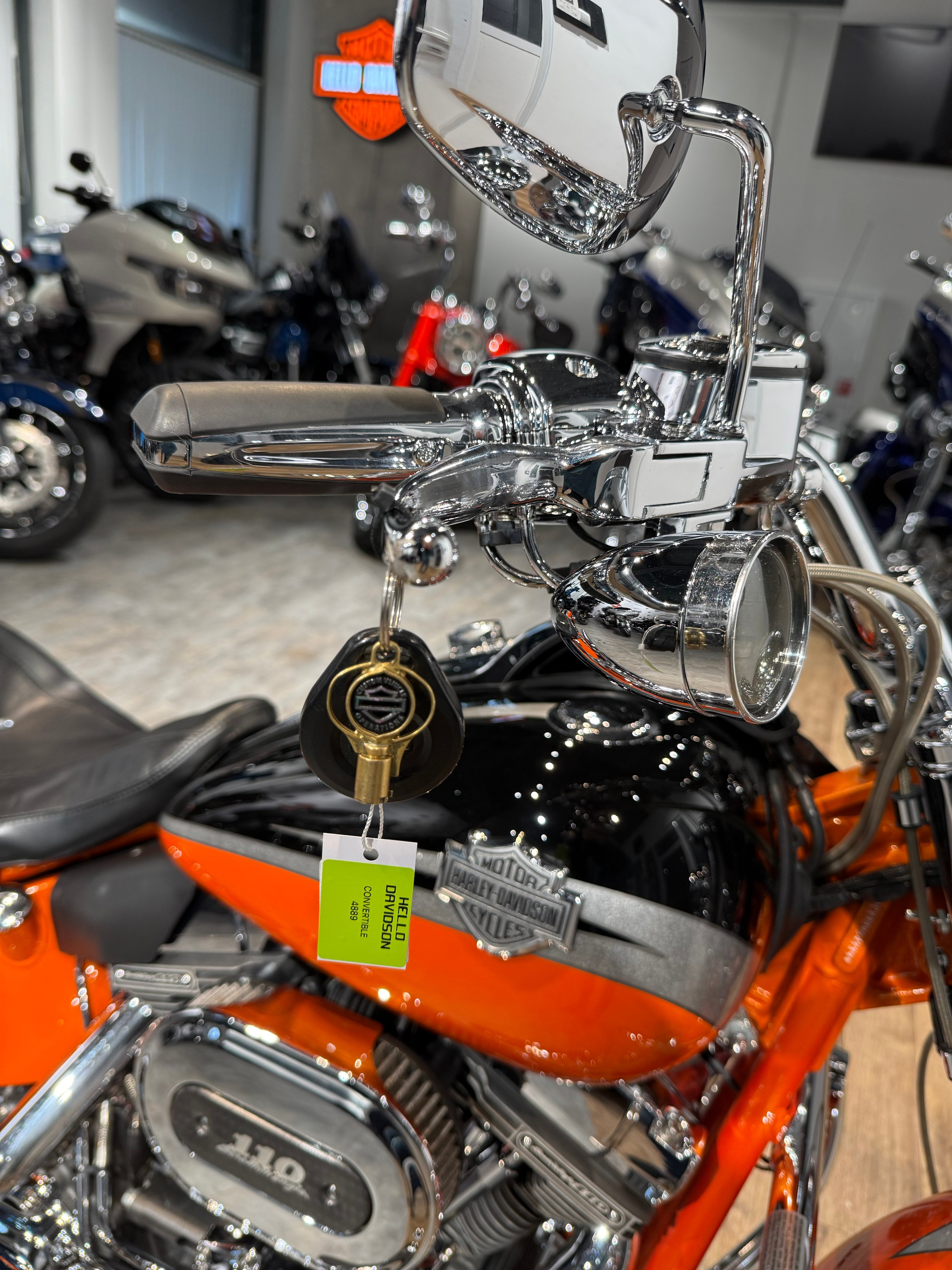 2010 CVO Inferno Orange. Hello Davidson, Москва. Только хорошие мотоциклы…