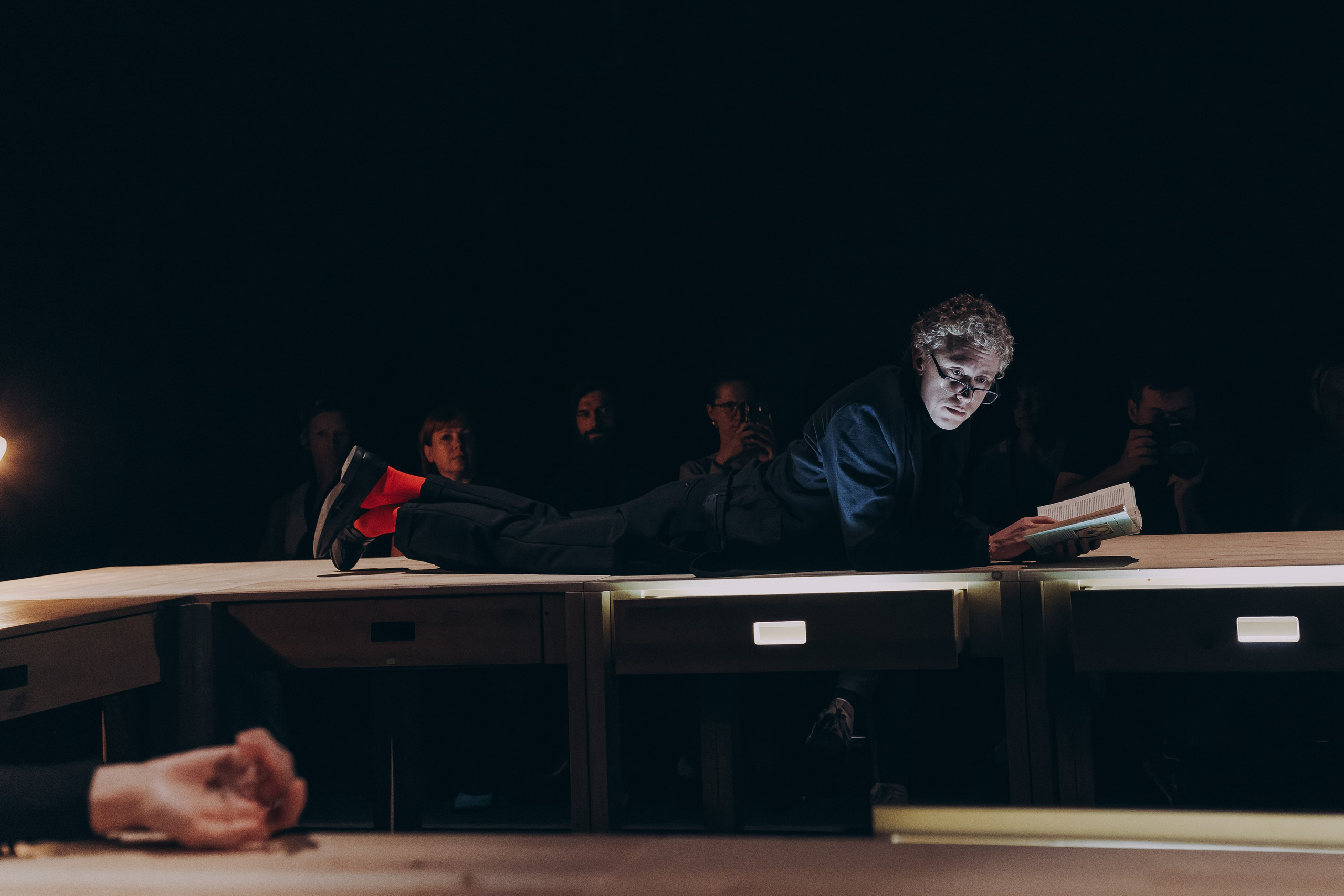 МХТ им. Чехова, «Флешбэк 2002». Фотограф и режиссер Московко Екатерина