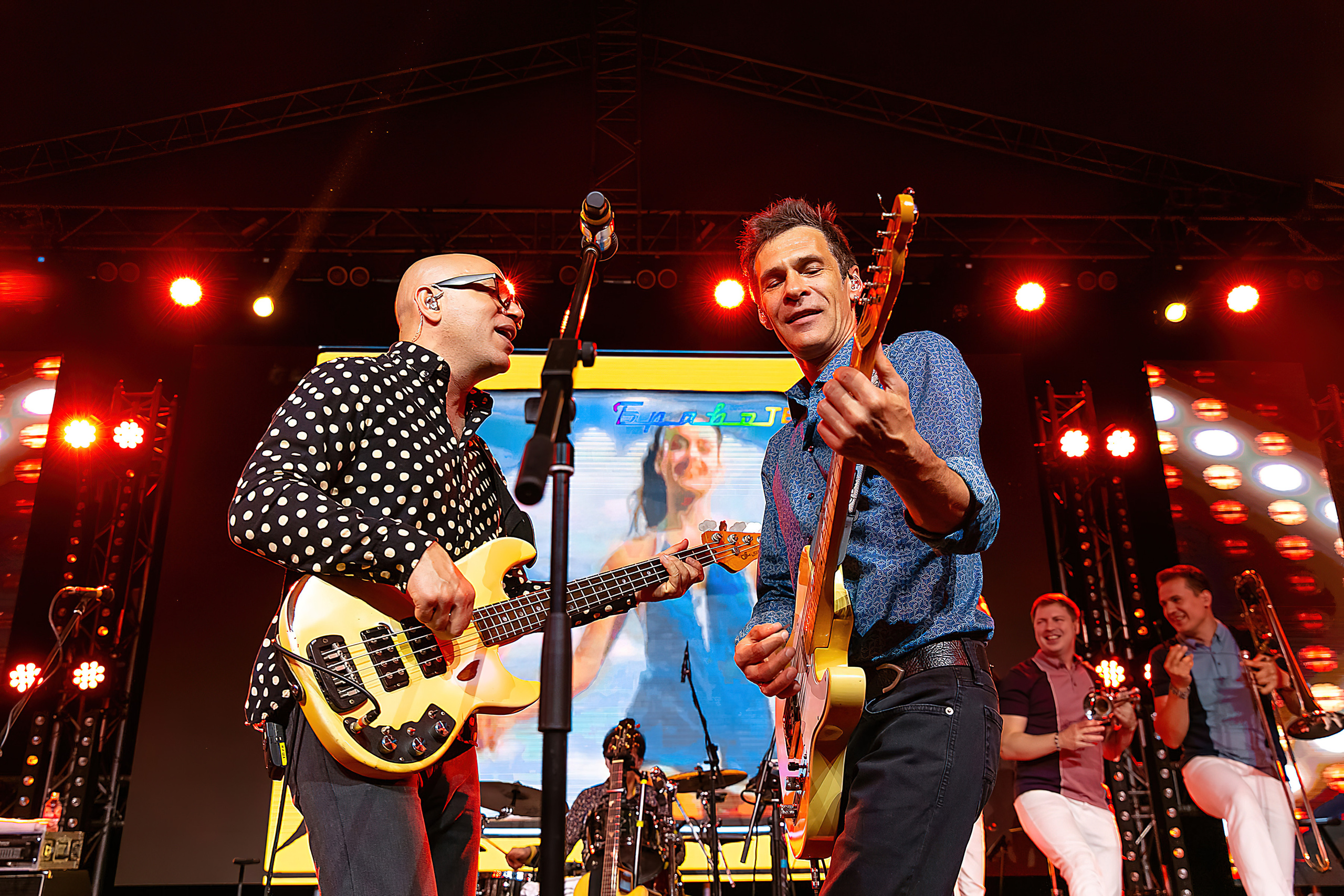 Группа браво репортаж сцена