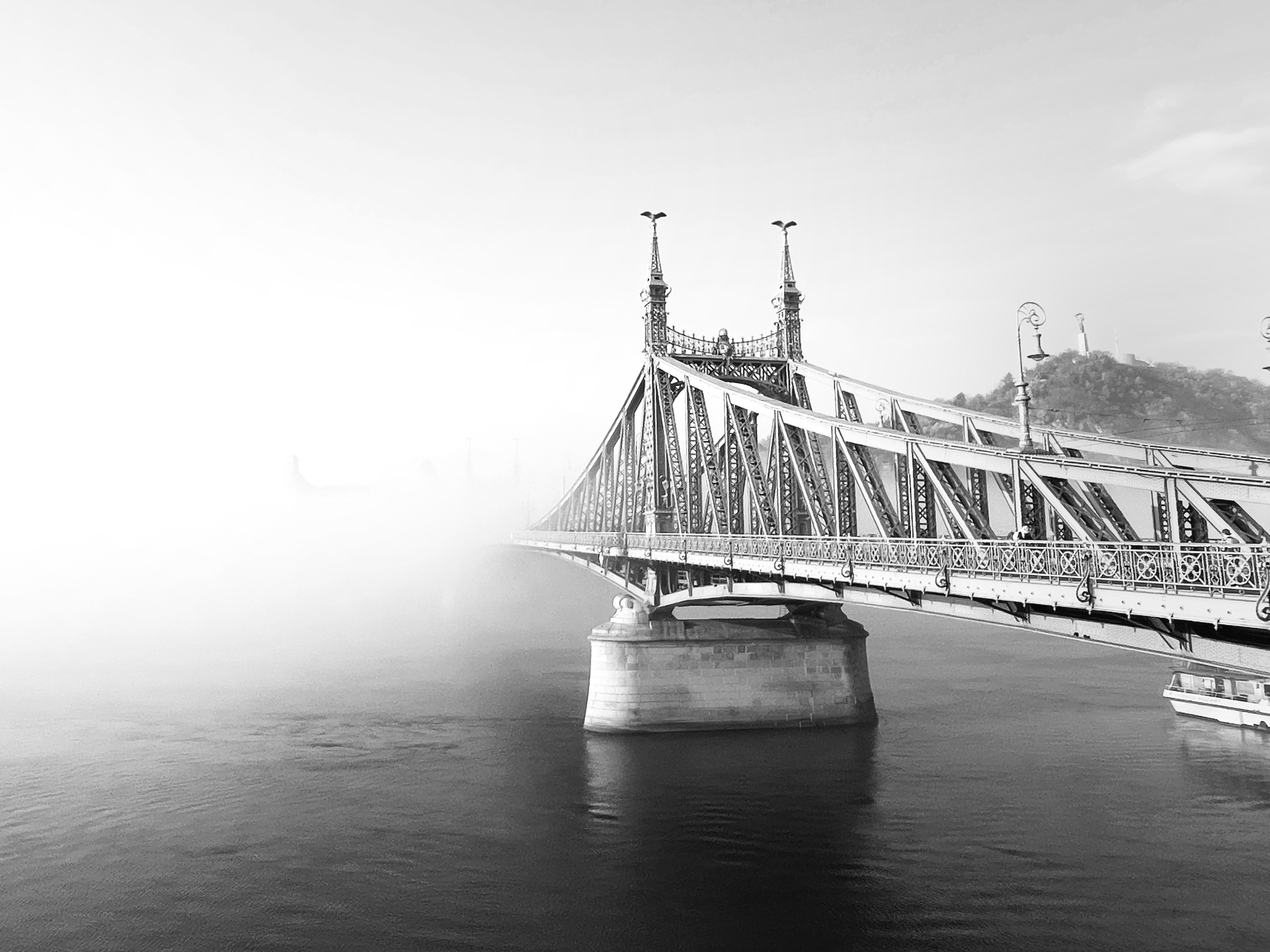 STRT JRNL by Knyazev Yura issue #3 december 2025. Photographer in Budapest  — Yura Knyazev