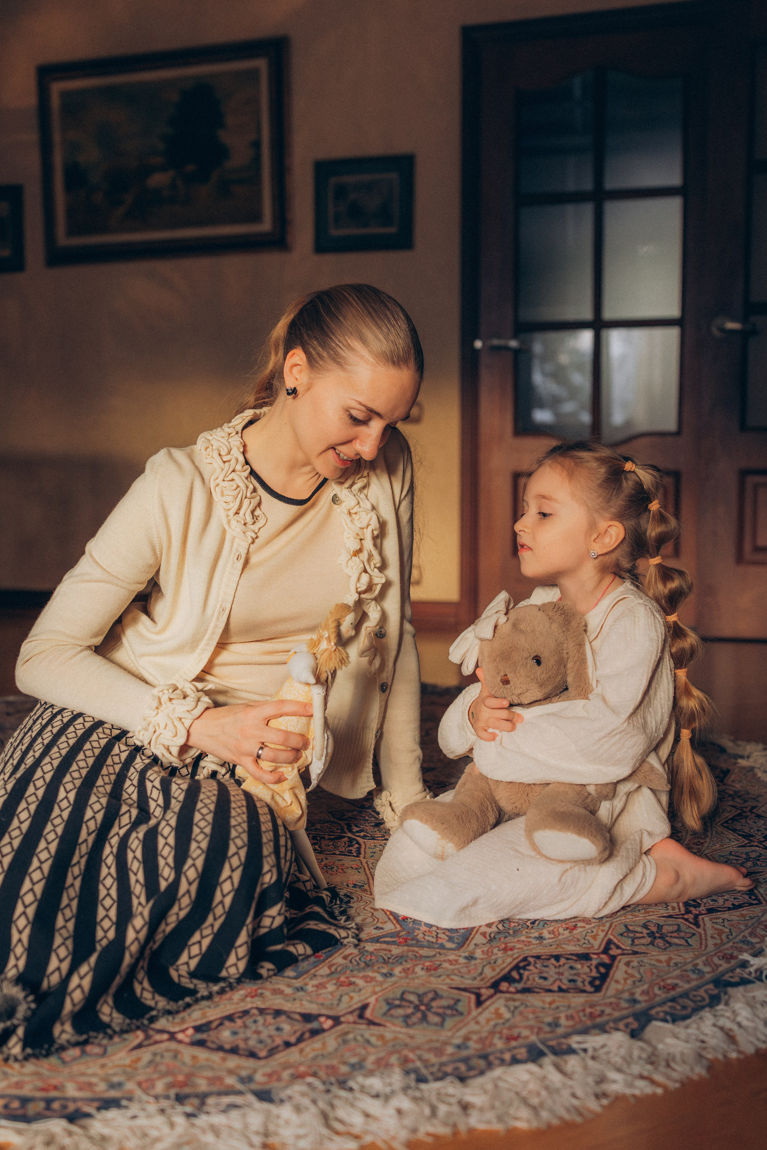 Семейные фотосессии (в студии, на улице или у вас дома). Фотограф Антонина Знак. Семейные фотосессии. Москва и МО