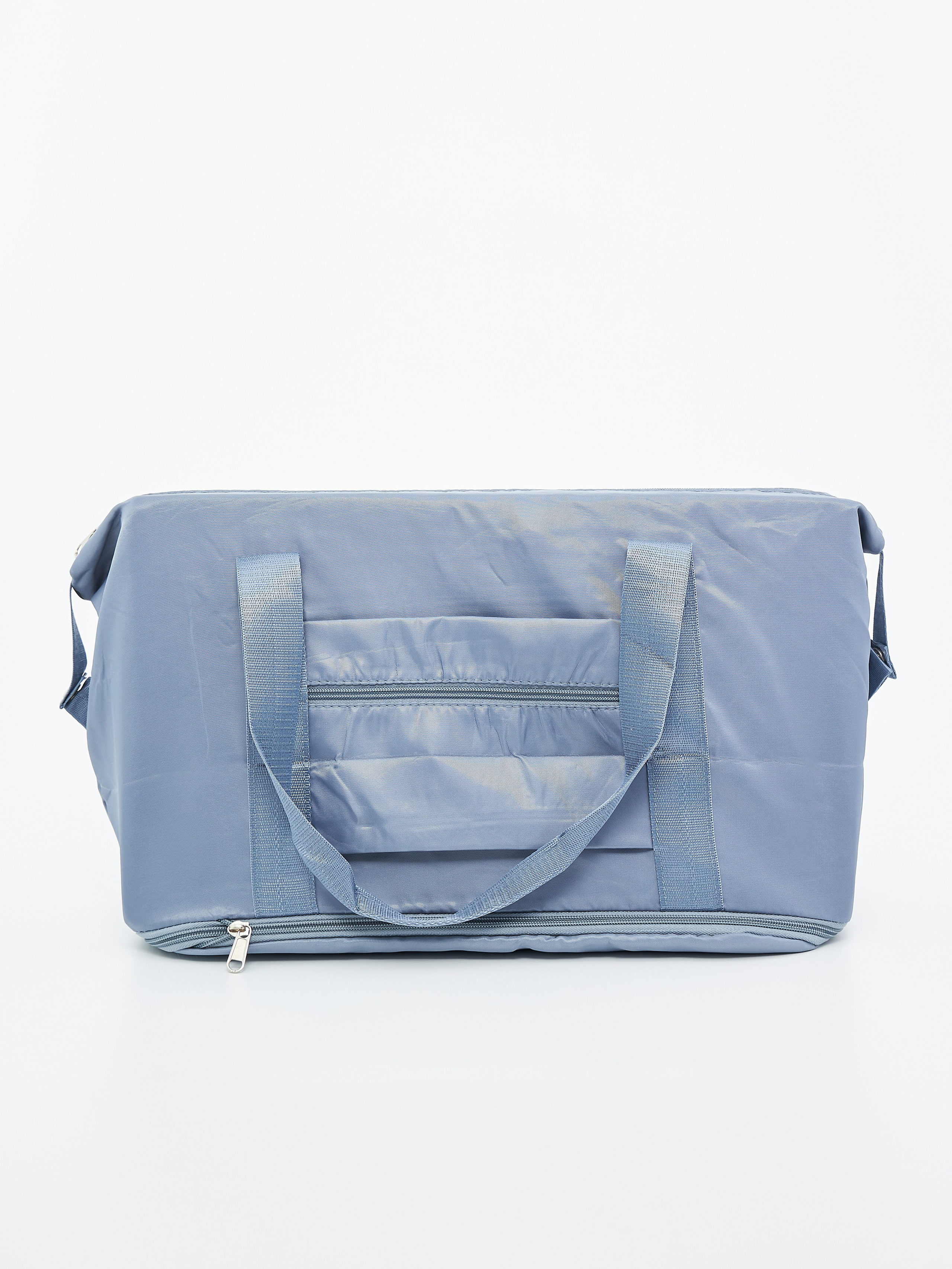 Фотосъемка сумок для маркетплейсов. Алексей Темнов — фотограф в Пятигорске