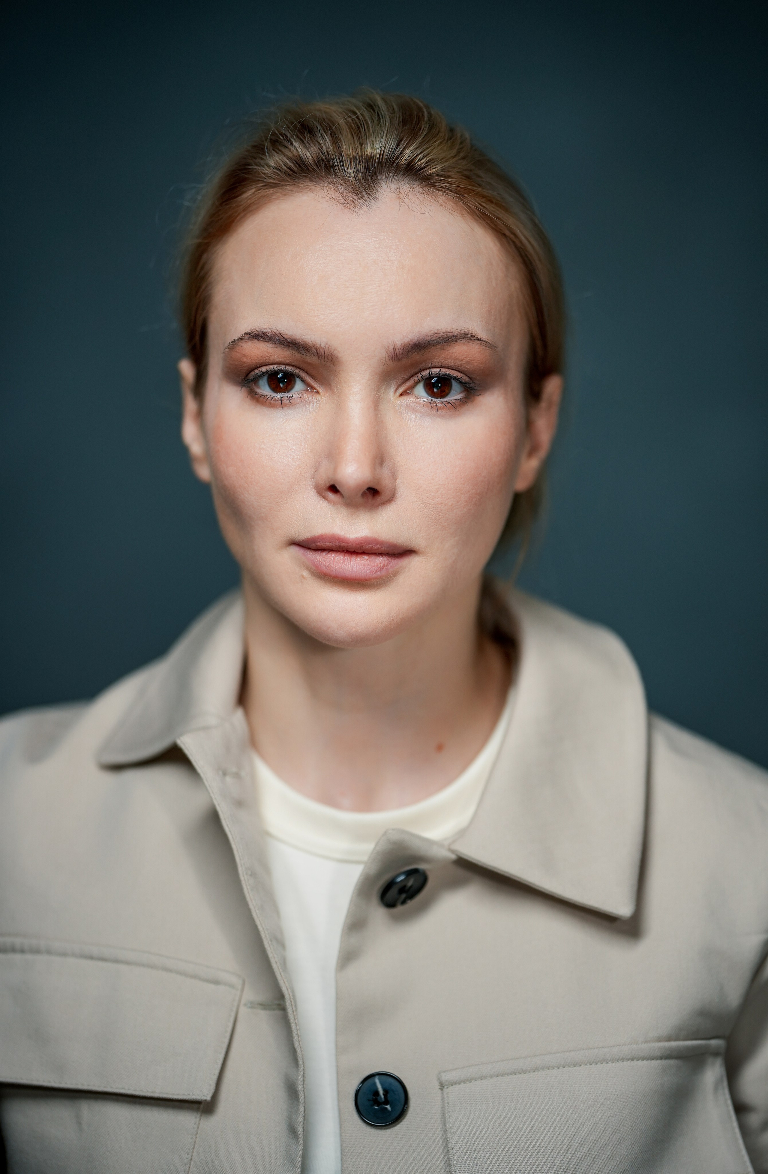 Актриса Елена Волик. Портретная съемка в Москве, студийный фотограф Игорь Фомин