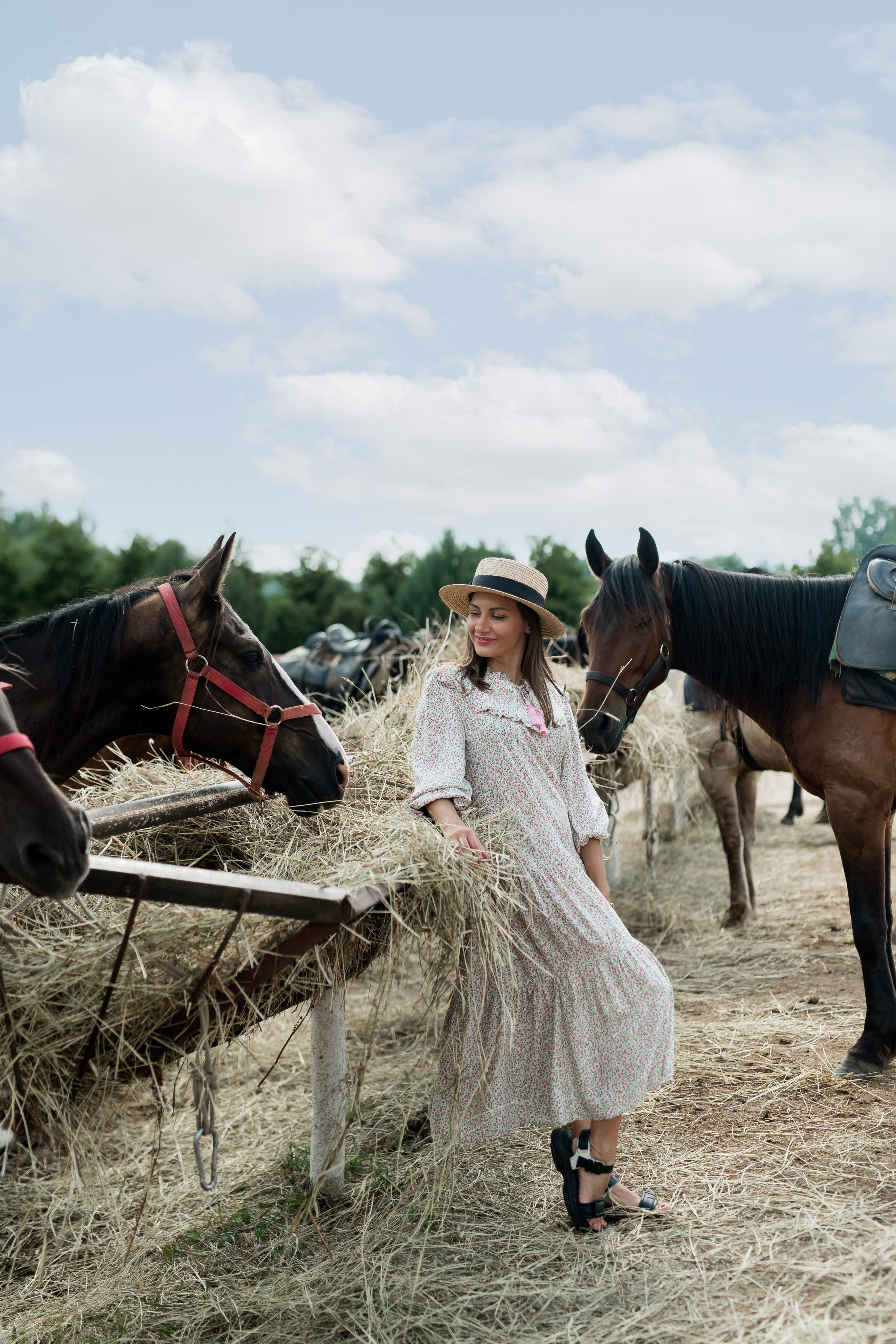На конюшне. Семейный и контент фотограф