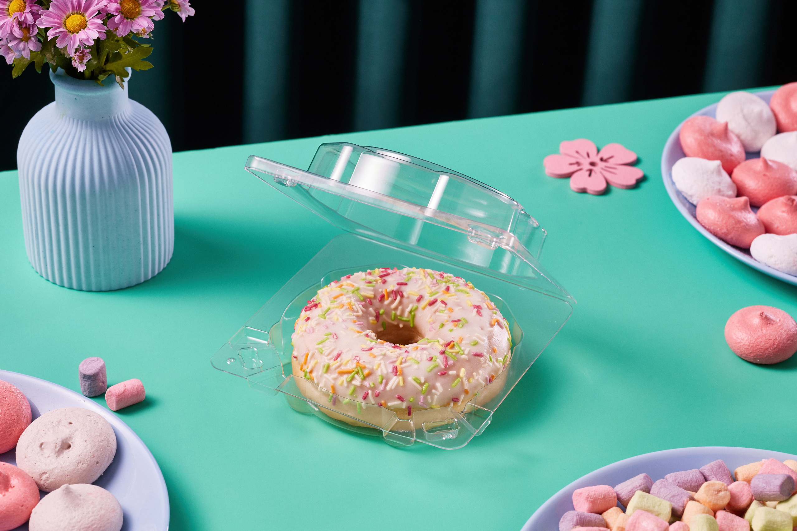 Контейнеры. Уютная студия предметной съемки для маркетплейсов в городе Москва