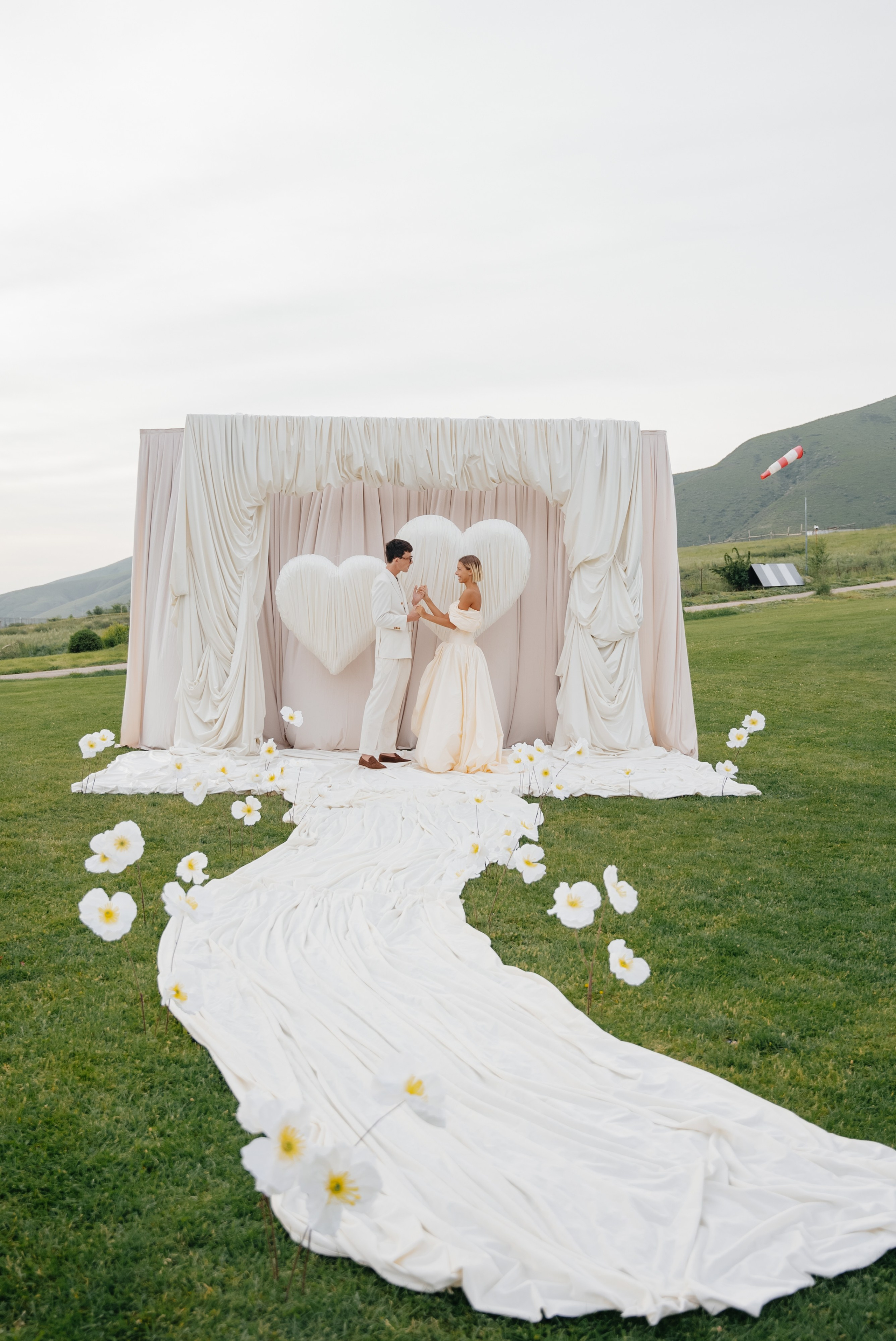WEDDING. Akkanatart.kz