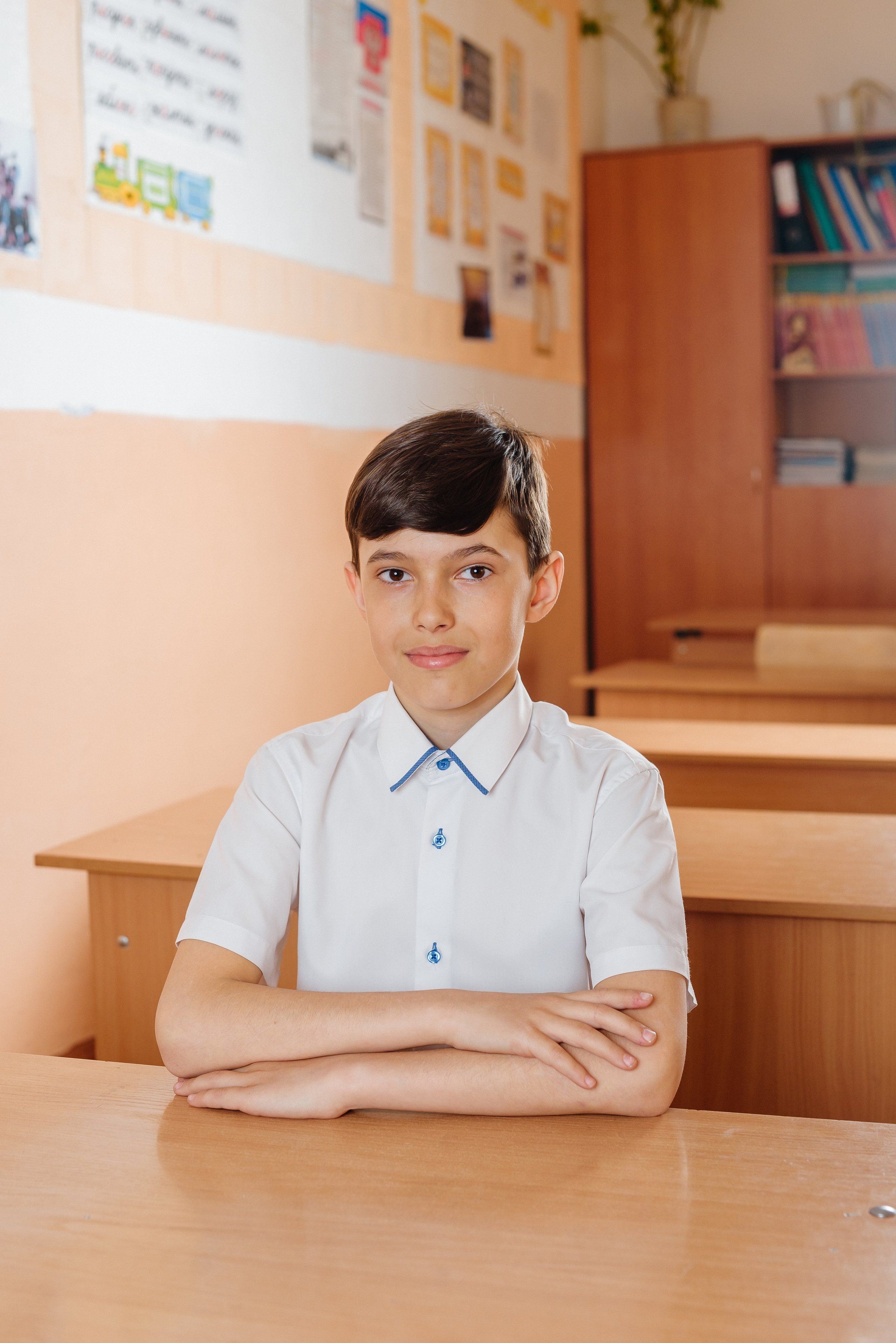 Портреты за партой. Семейный фотограф в Барнауле