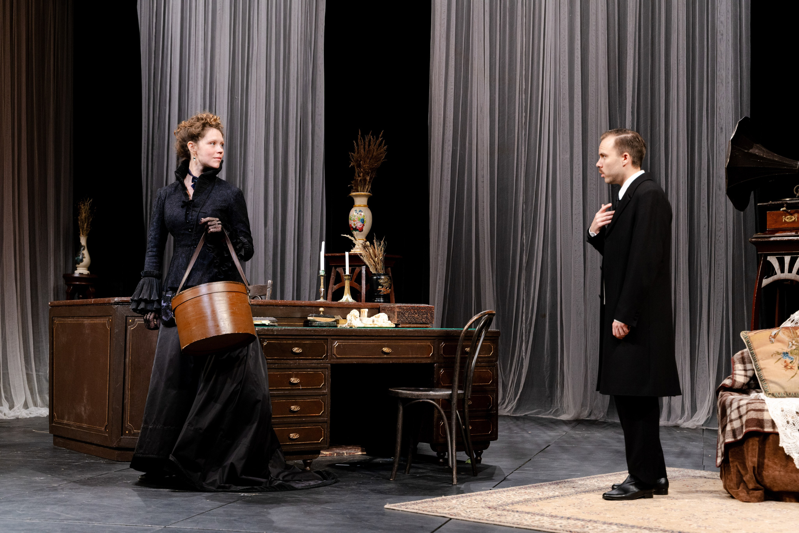 Волки и овцы | Мастерская Петра Фоменко. Фотограф репортаж портреты