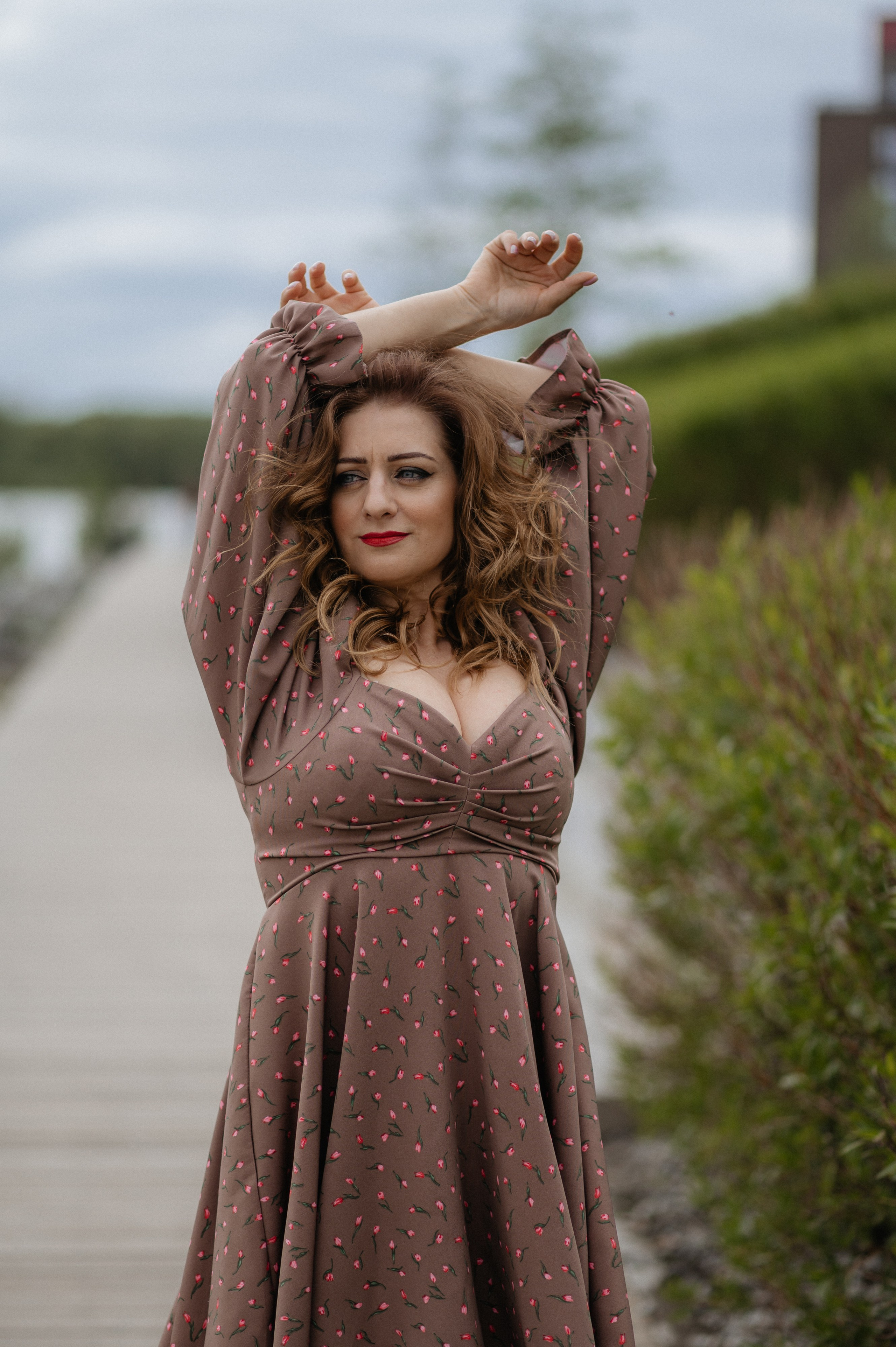 Валя, прогулка. Главная