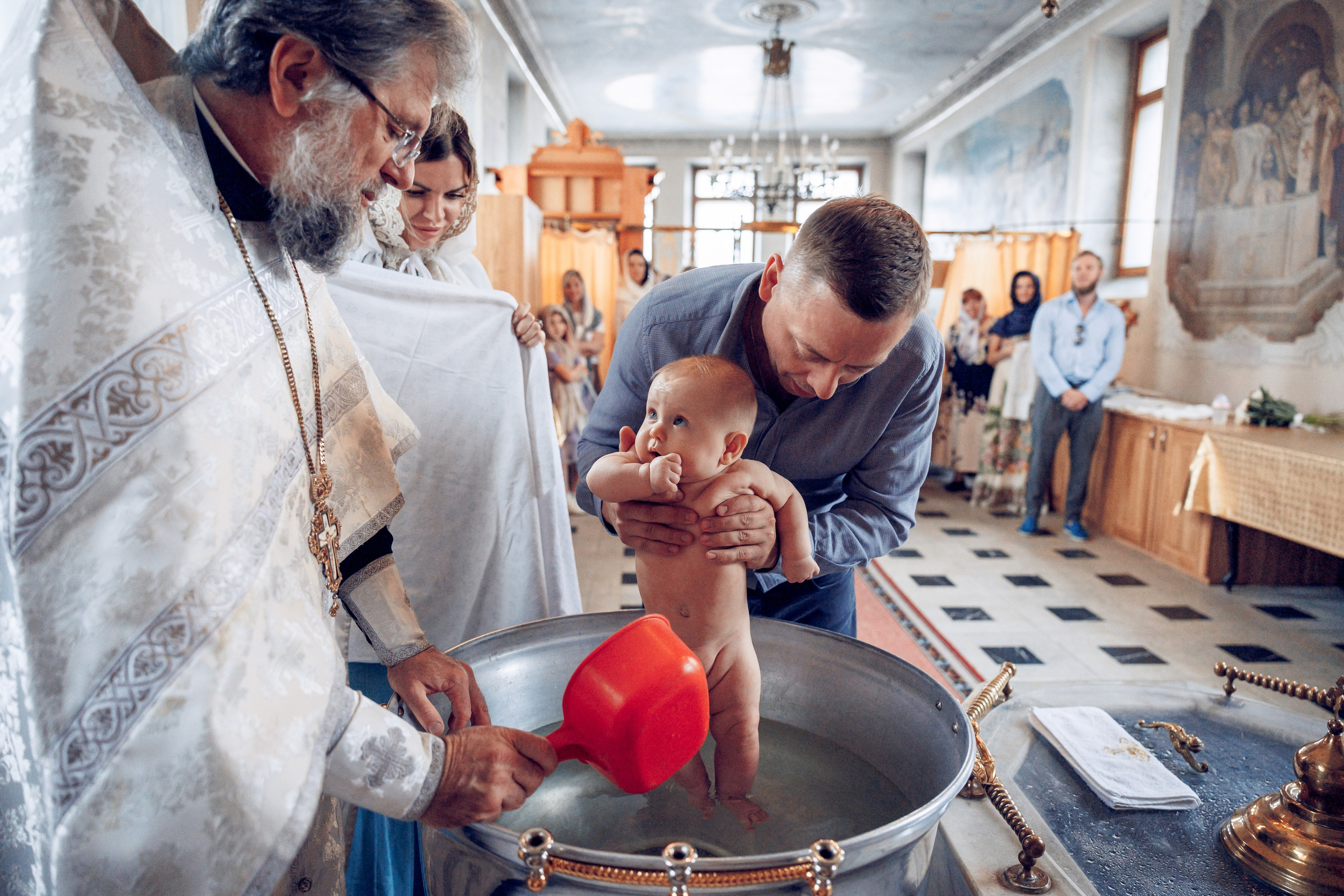 Крещение в Елоховском Богоявленном соборе. Профессиональный фотограф в Москве и Мо Мария Шантарёва