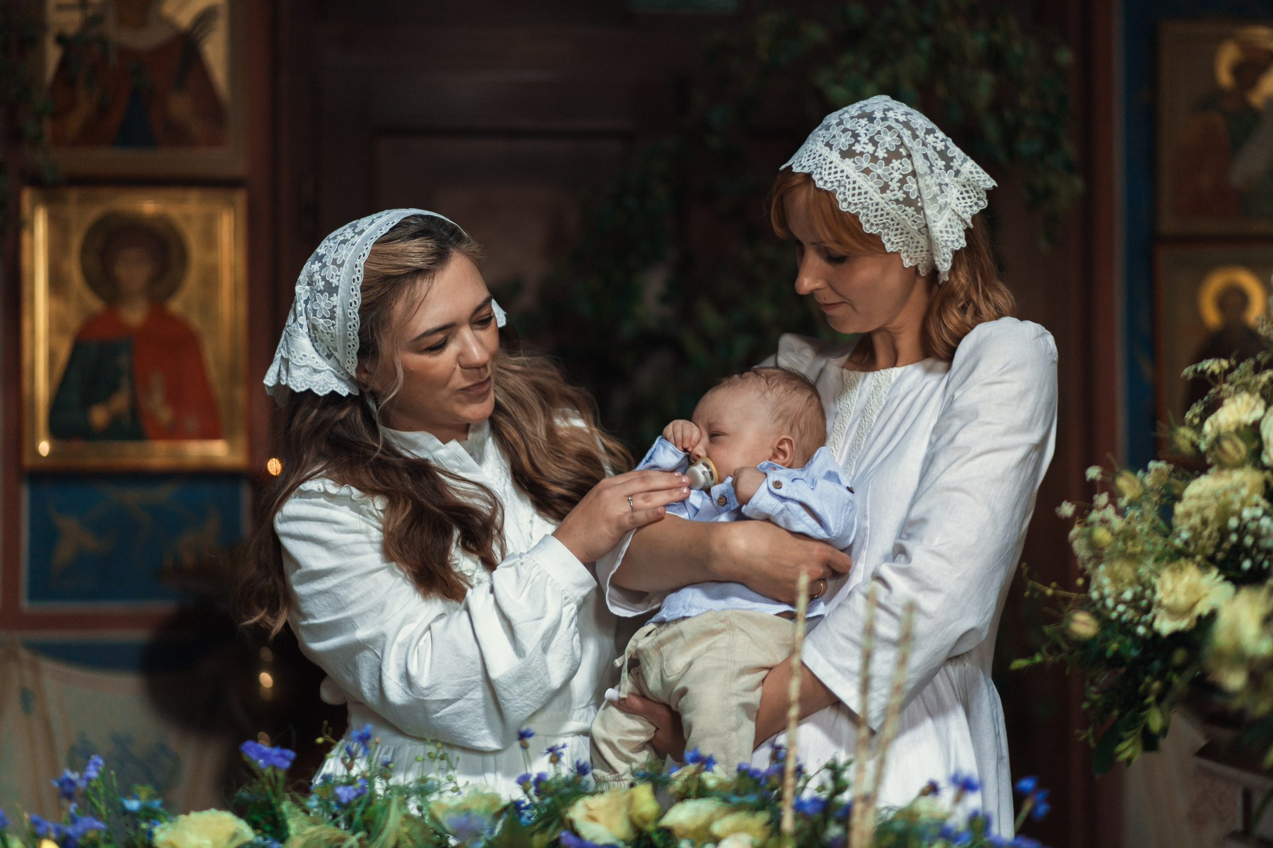 Крещение в Знаменской Церкви г. Переславль Залесский. Профессиональный фотограф в Москве и Мо Мария Шантарёва