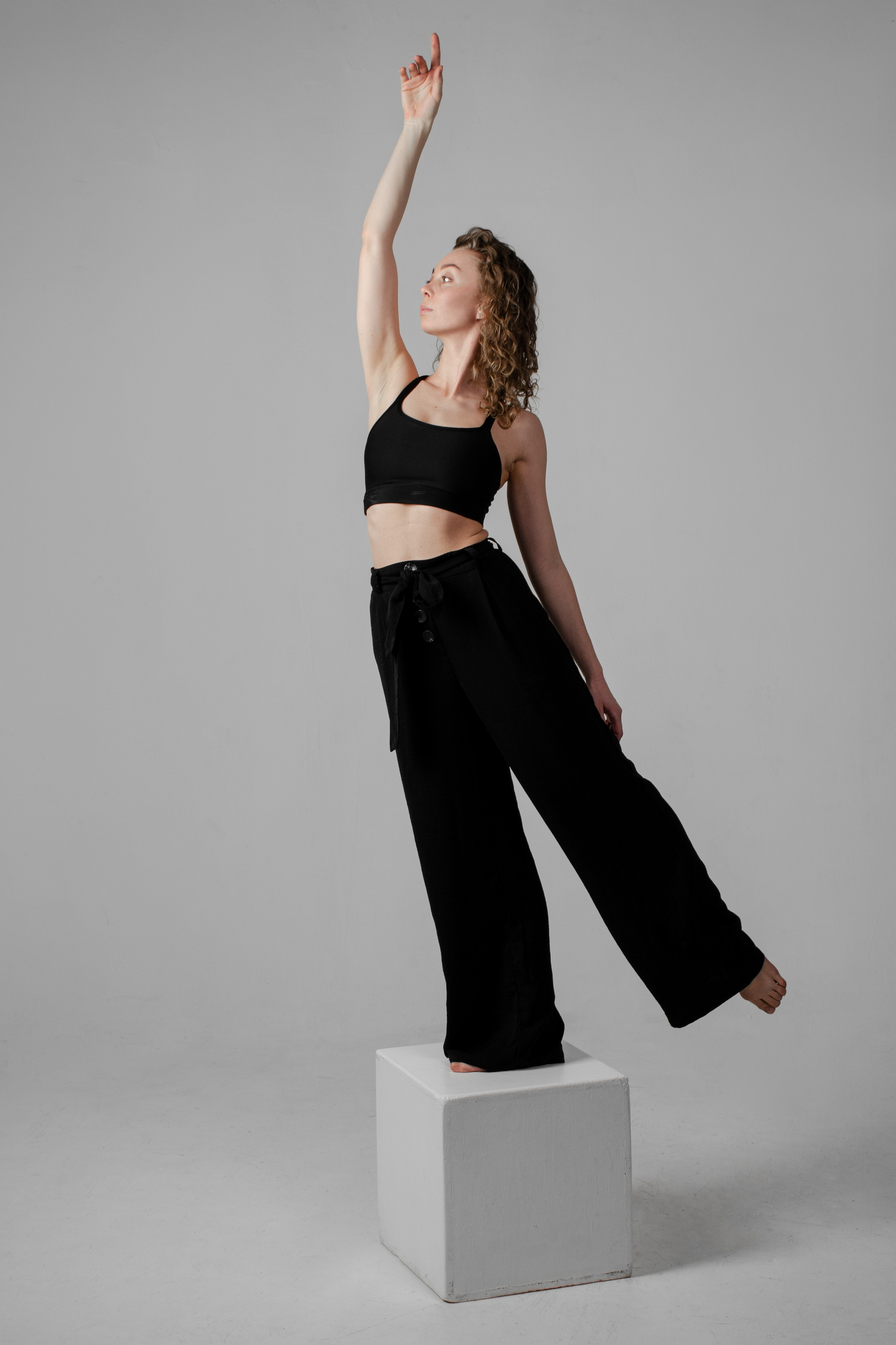 Фотосъемка контента для С. Портретный и репортажный фотограф в Санкт-Петербурге Варвара Жукова