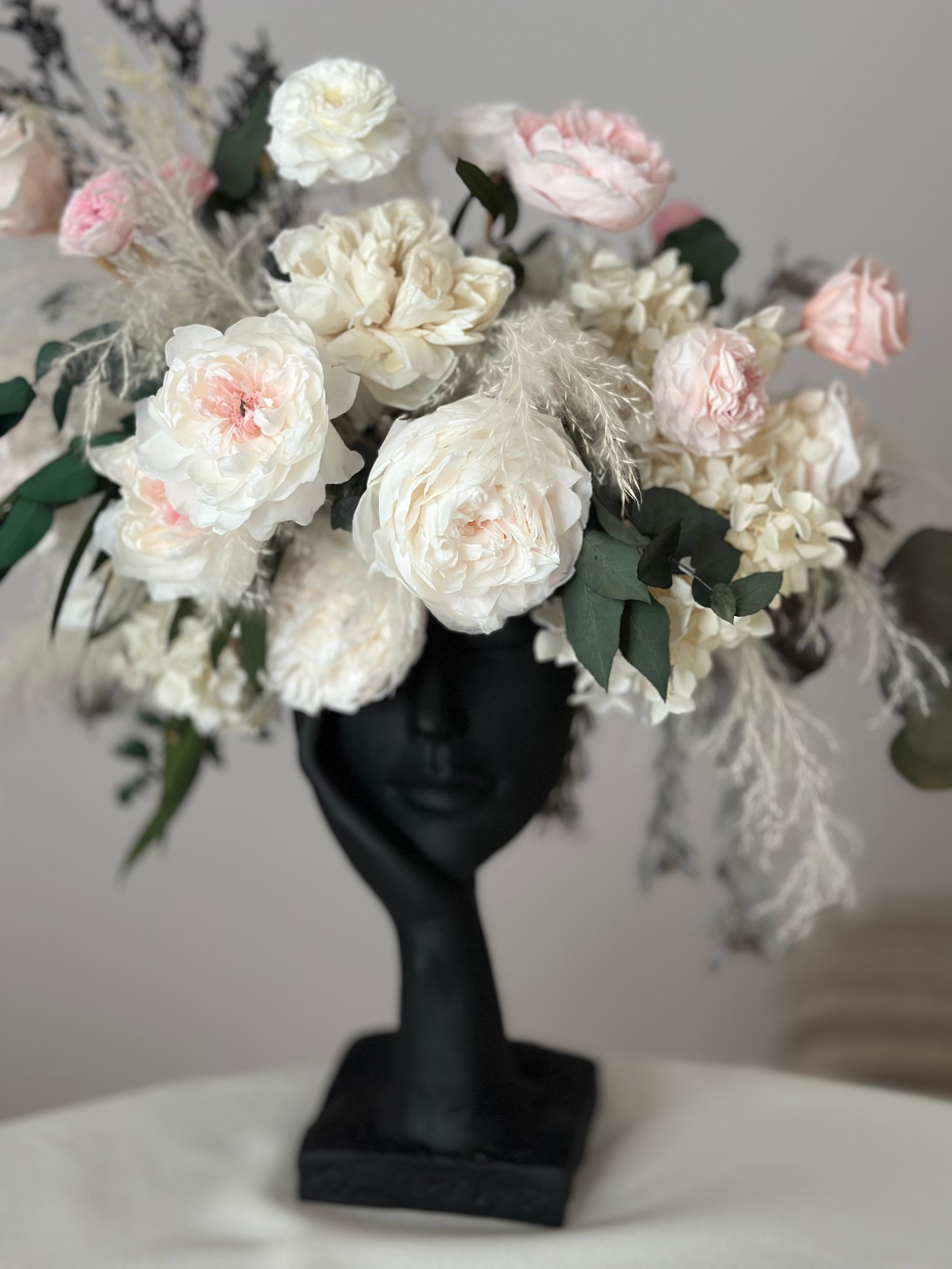 В наличии. Стабилизированные цветы Букеты Москва