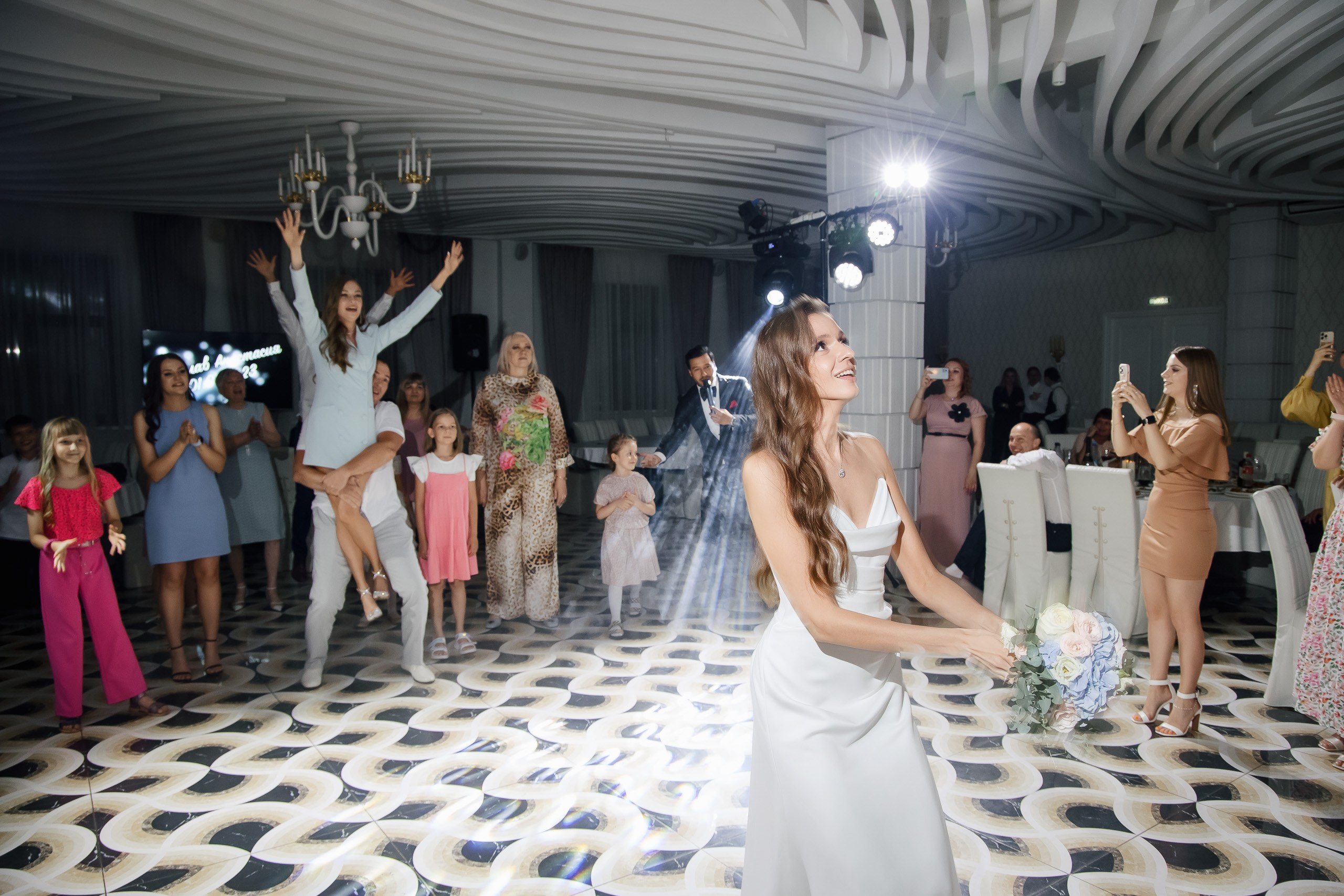 Вячеслав и Анастасия. Karas. Выездная.Полный день. Свадебный фотограф в Хабаровске