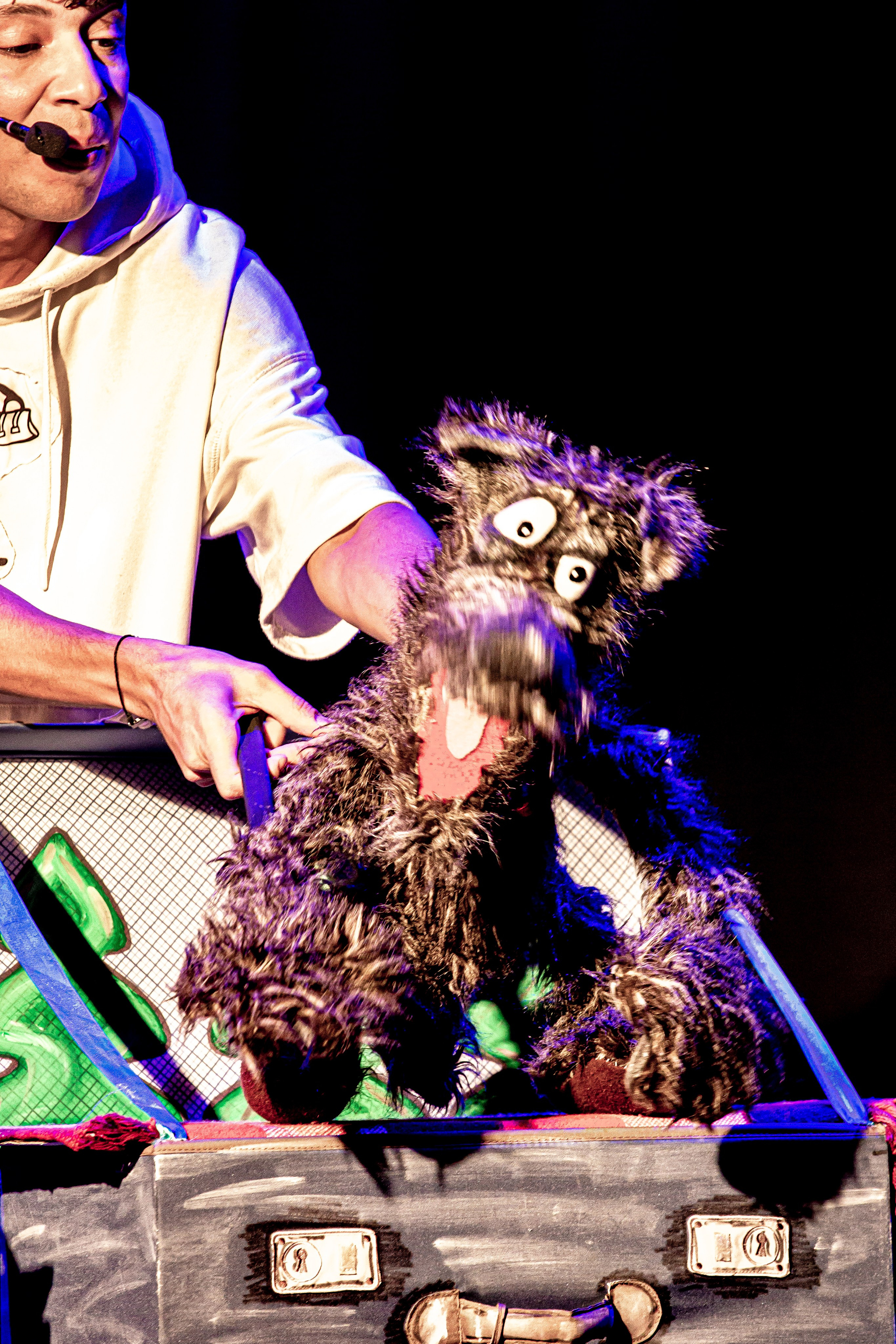 Спектакль театра Саквояж О Красной шапочке. Фотограф в Сочи Юрий Шептаев