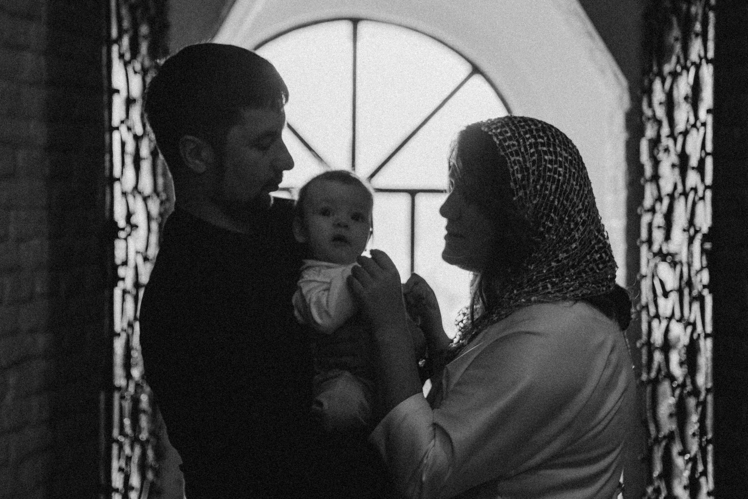 Крещение Максима. Семейный фотограф и фотограф на роды в Ростове-на-Дону Мухина Виктория