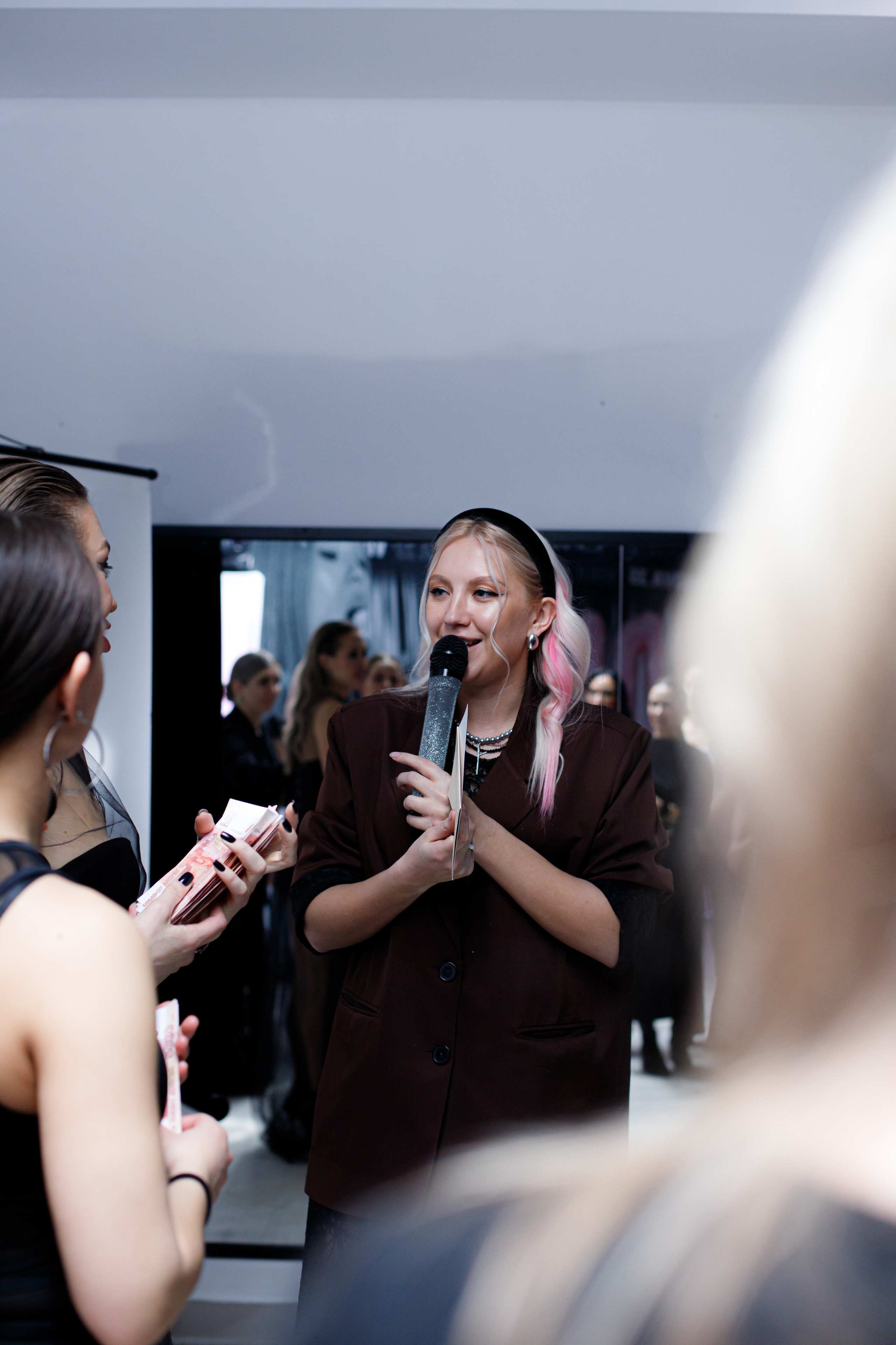 VIKA KARMADONOVA. Photokarish