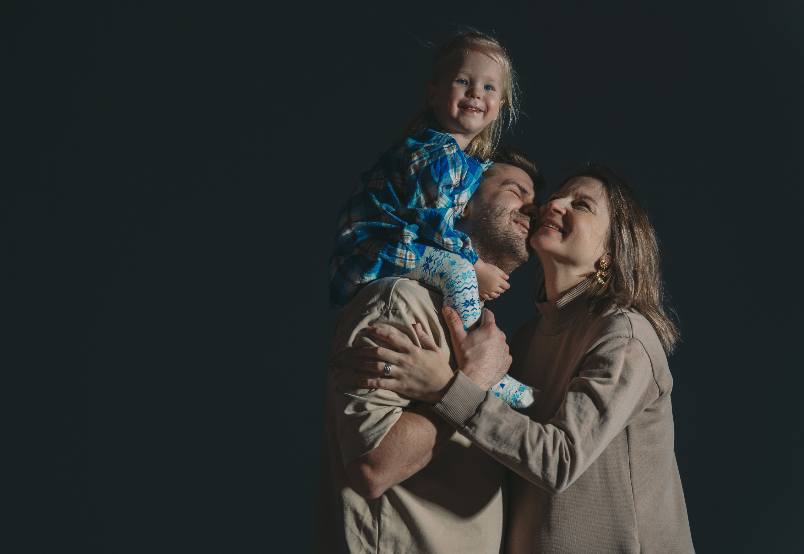 Семейная фотосессия для Анны и Максима. Портретный фотограф в Москве Фарид Леонов