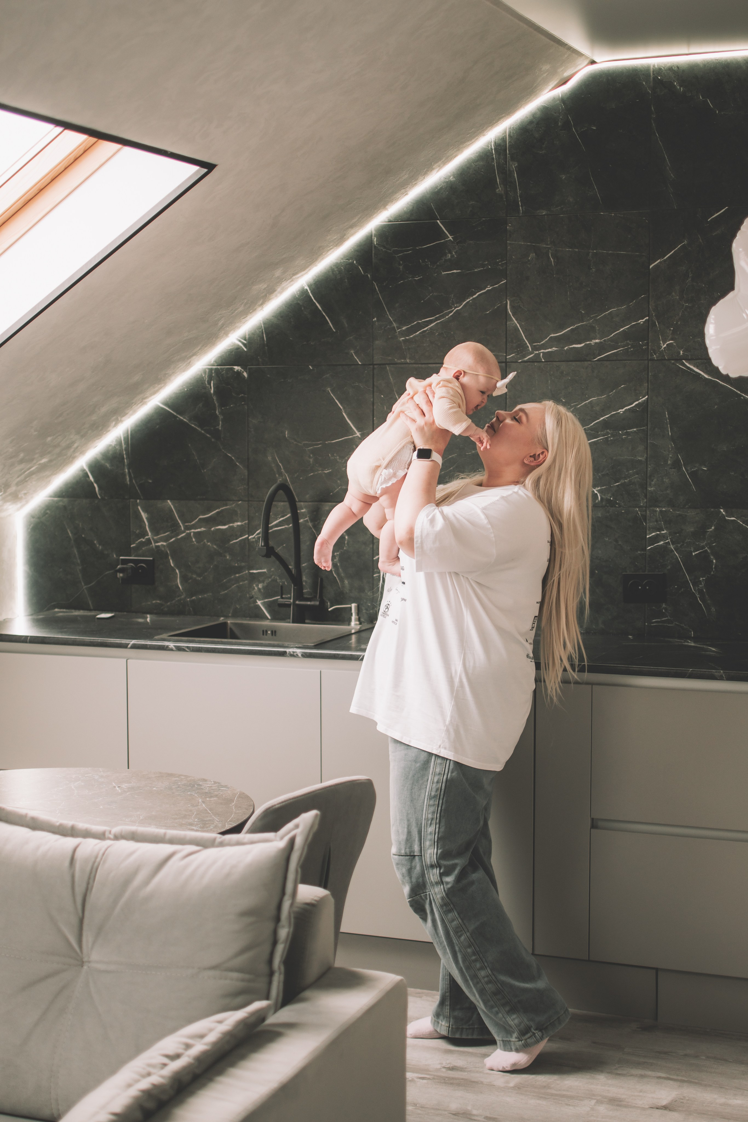 Съемка в честь полгодика. Семейный и свадебный фотограф Губкинский и Ставрополь