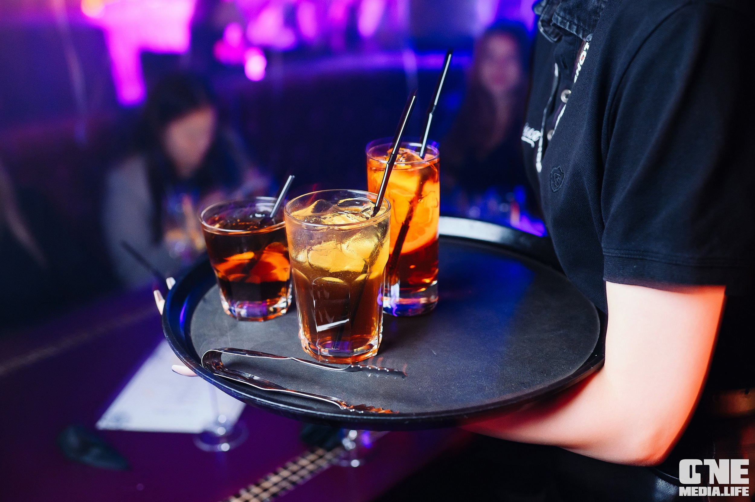 Фоторепортаж из караоке-клуба Эйфория. One Media Life: фоторепортажи, фотоотчеты с мероприятий и заведений