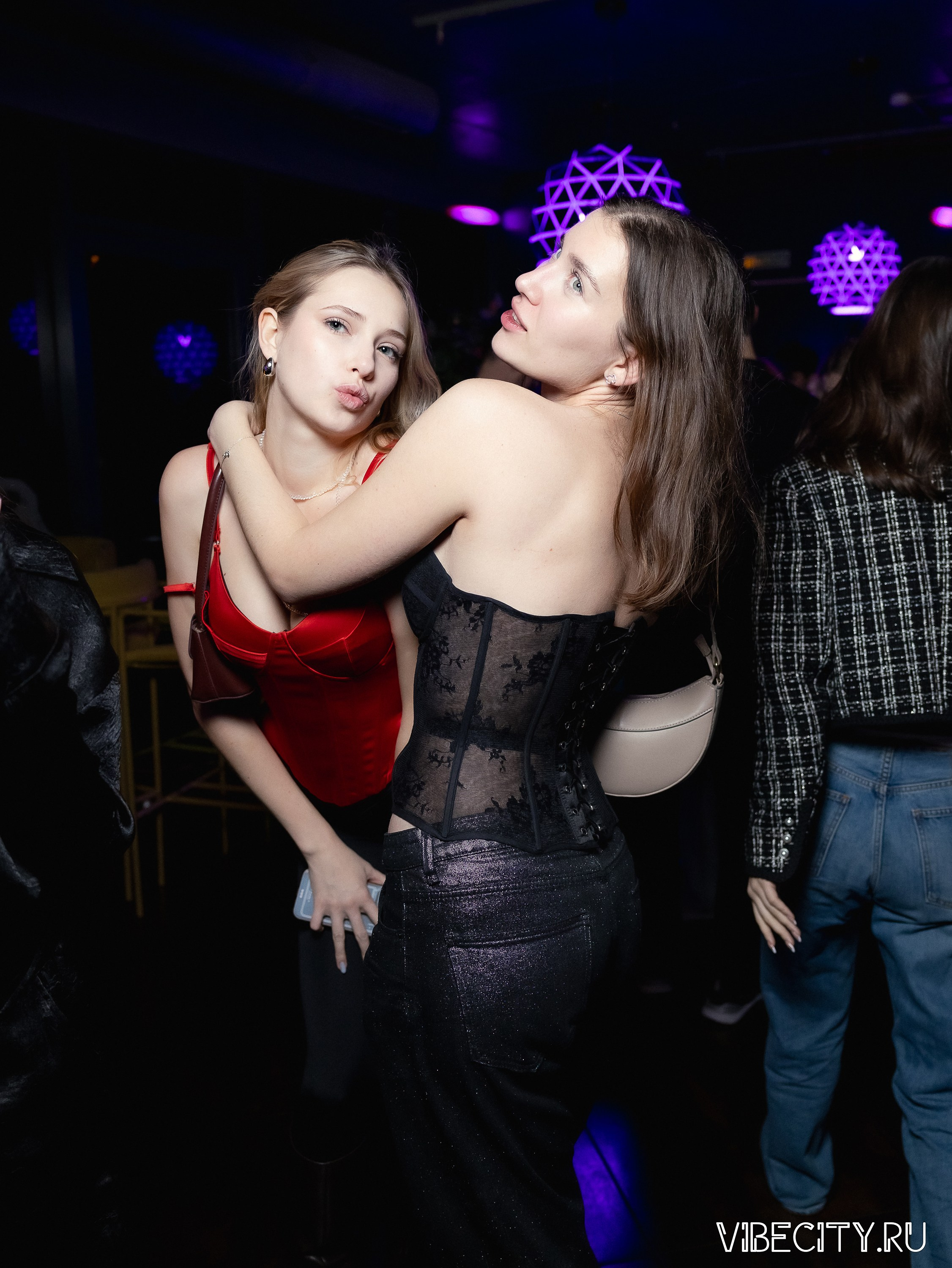 DOUBLE U. VIBECITY.RU Вайб Сити Ру Фоторепортажи Фотоотчеты Калининград