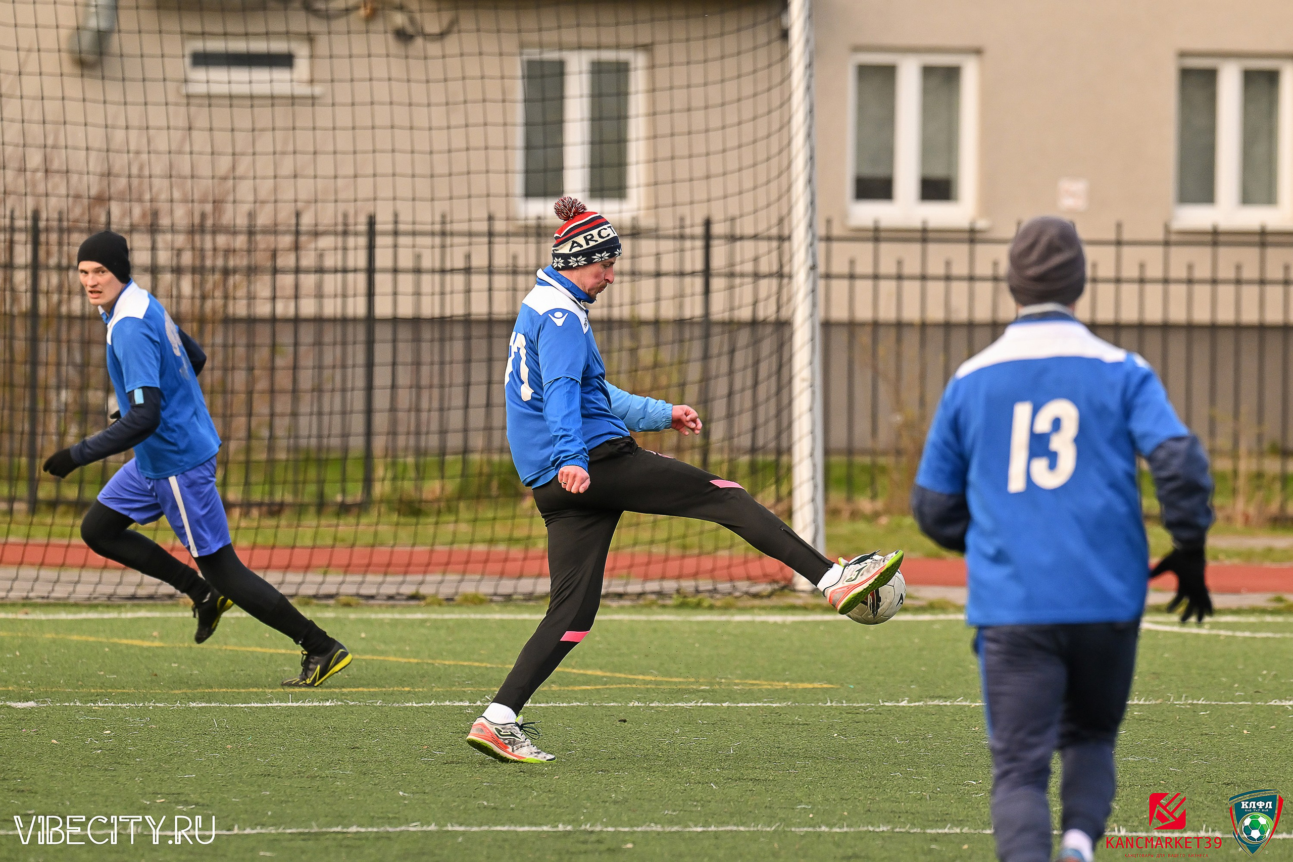 XX ЧЕМПИОНАТ КАЛИНИНГРАДСКОЙ ЛФЛ КАНЦМАРКЕТ39 сезона 2024–2025 гг. VIBECITY.RU Вайб Сити Ру Фоторепортажи Фотоотчеты Калининград