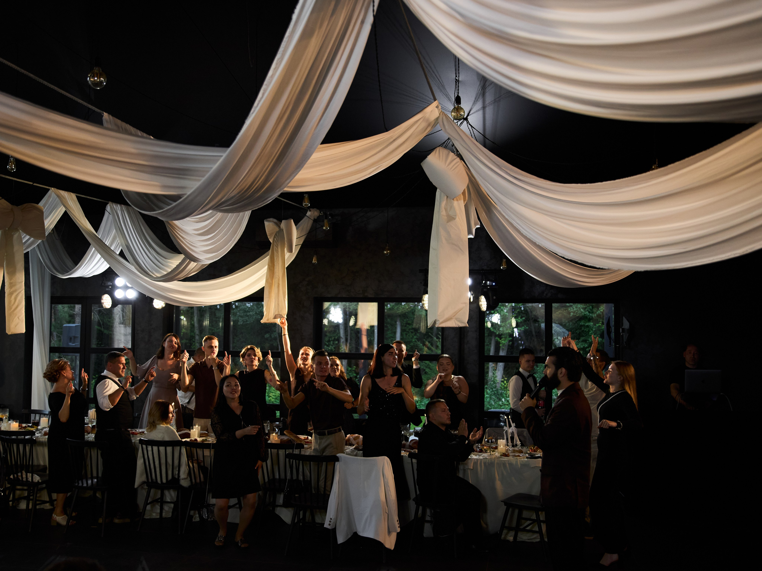 СЕГОДНЯ ТОЛЬКО ПО ЛЮБВИ. Свадебный фотограф Анна Чащухина