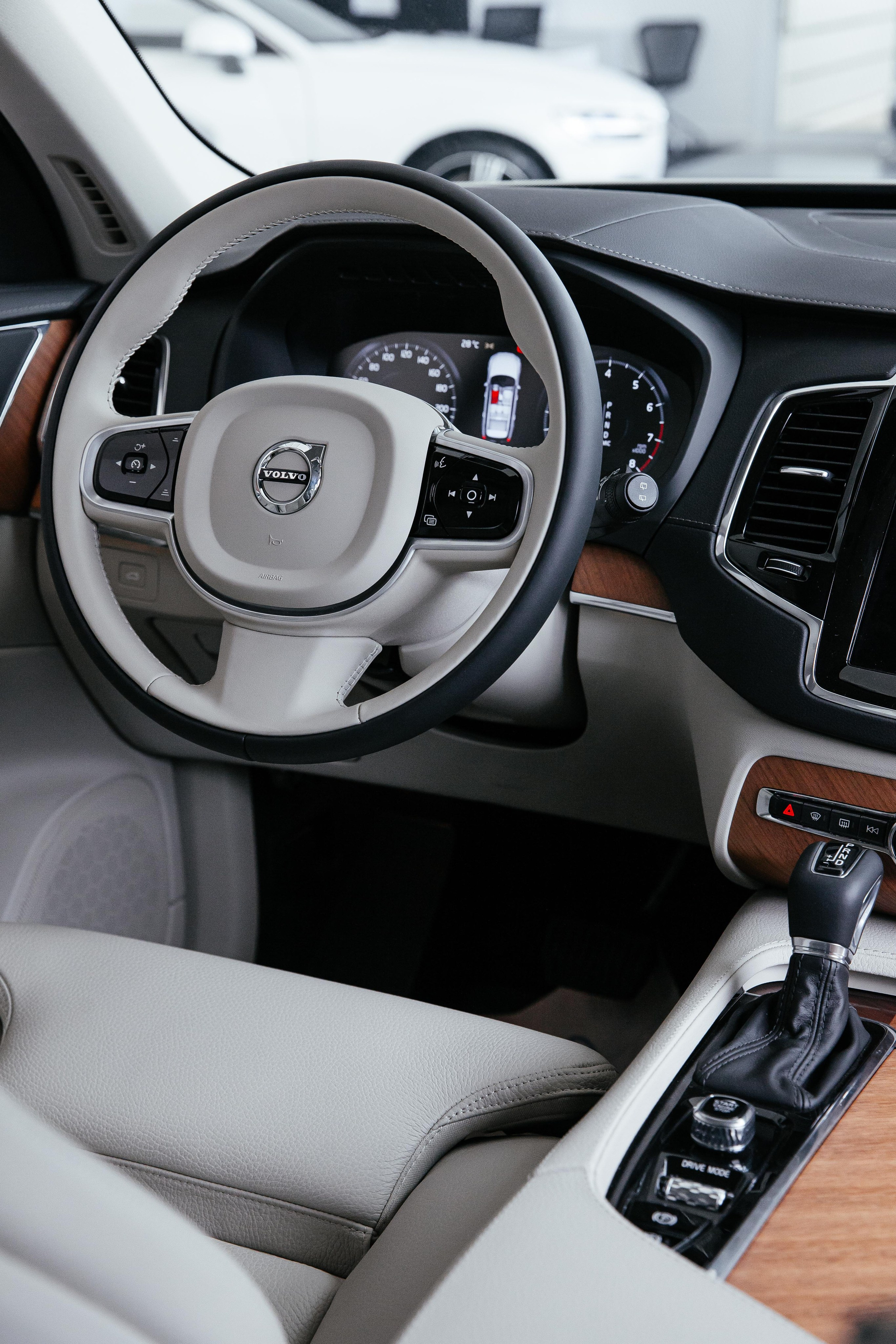 Презентация автомобилей. Профессиональный фотограф Тольятти | Самара | Москва | Сочи