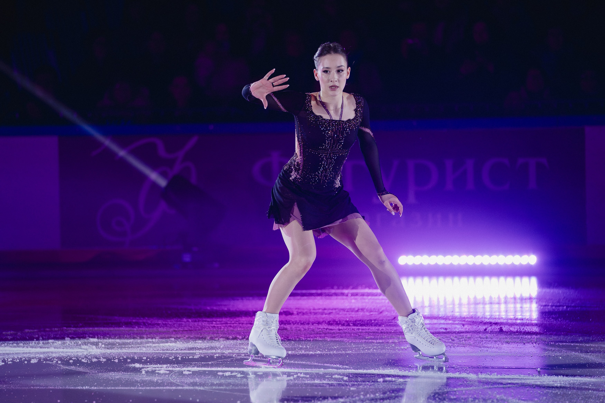 Шоу Этери Тутберидзе в Новосибирске. Воробьева Ксения — Спортивный и танцевальный фотограф Новосибирск