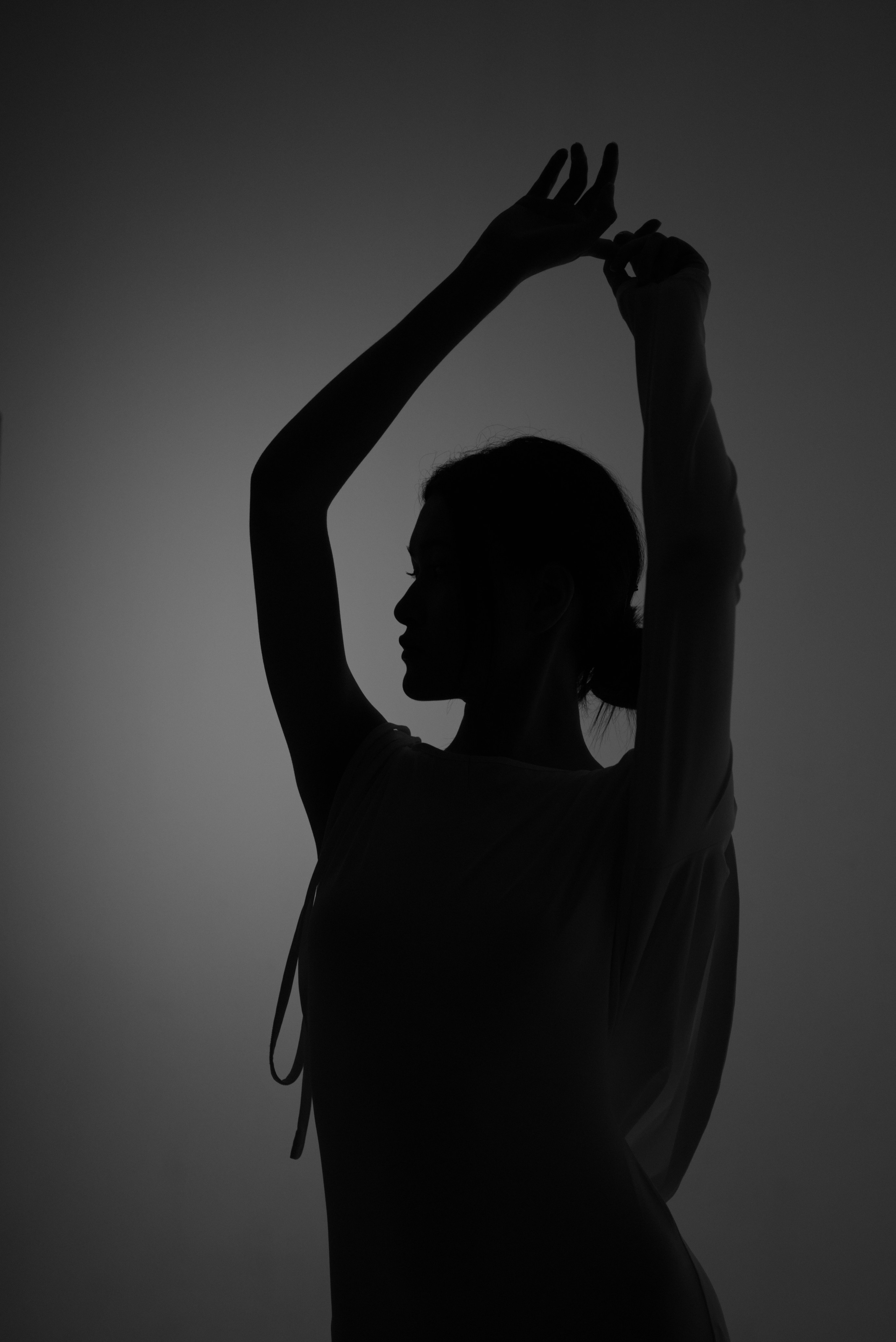 Силуэт чб с постоянным светом. Мир глазами Саши Д