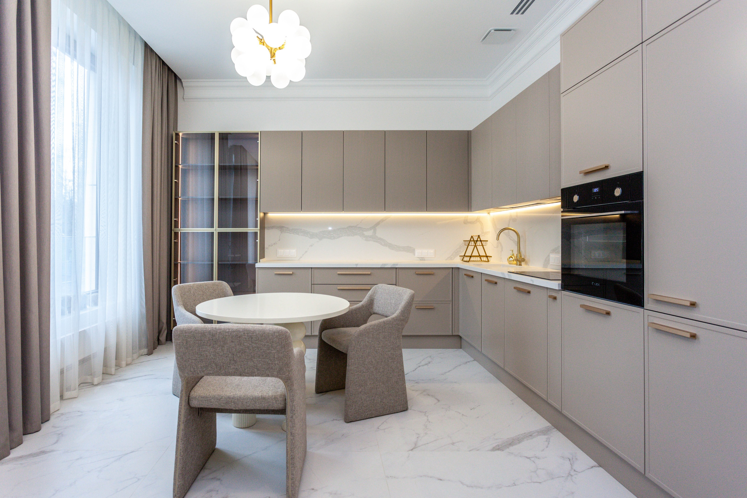 Интерьерная съёмка. Портретный фотограф Москва Евгений Ников