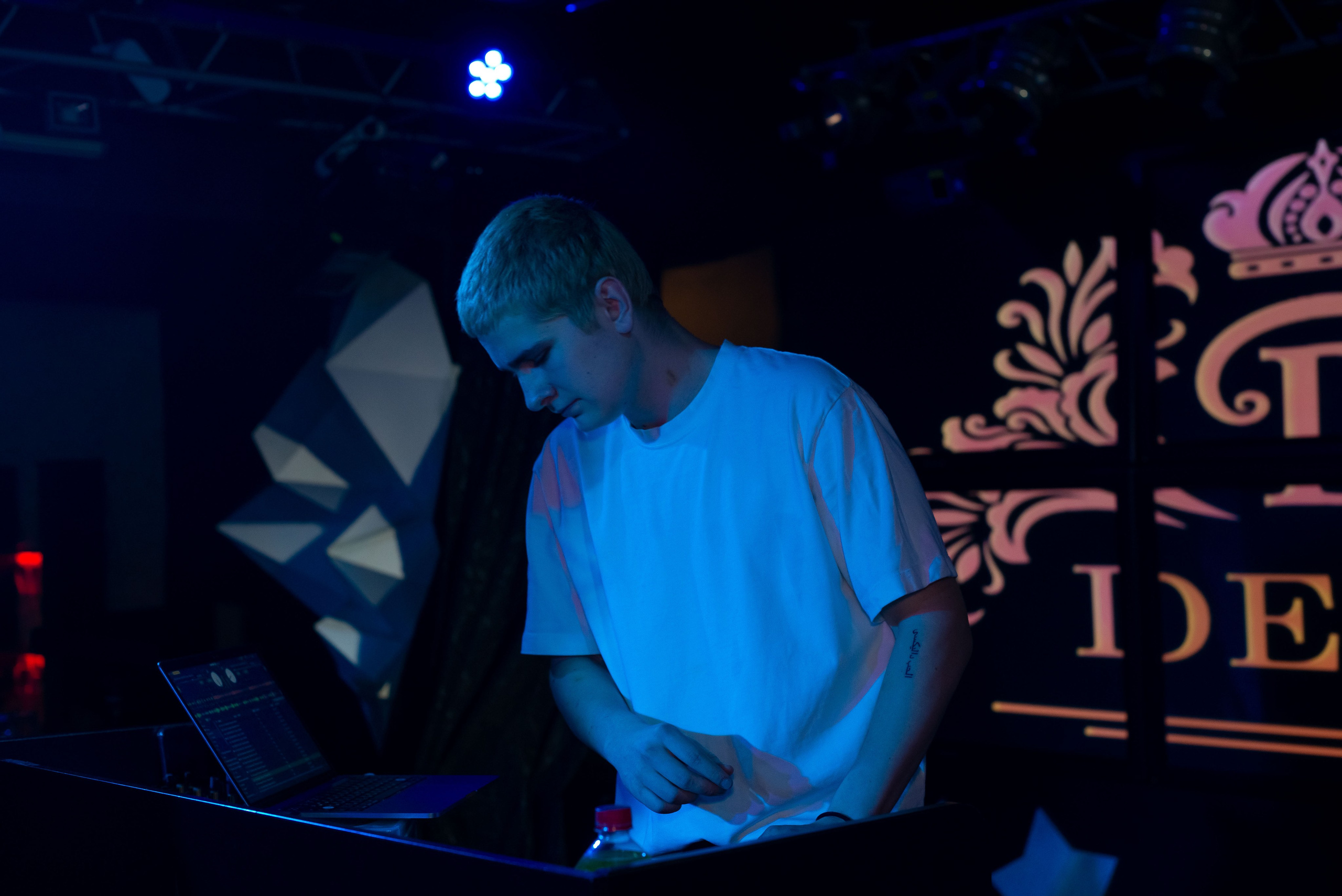 Клуб DEUS. Женский фотограф Крещение Венчание Москва Брянск