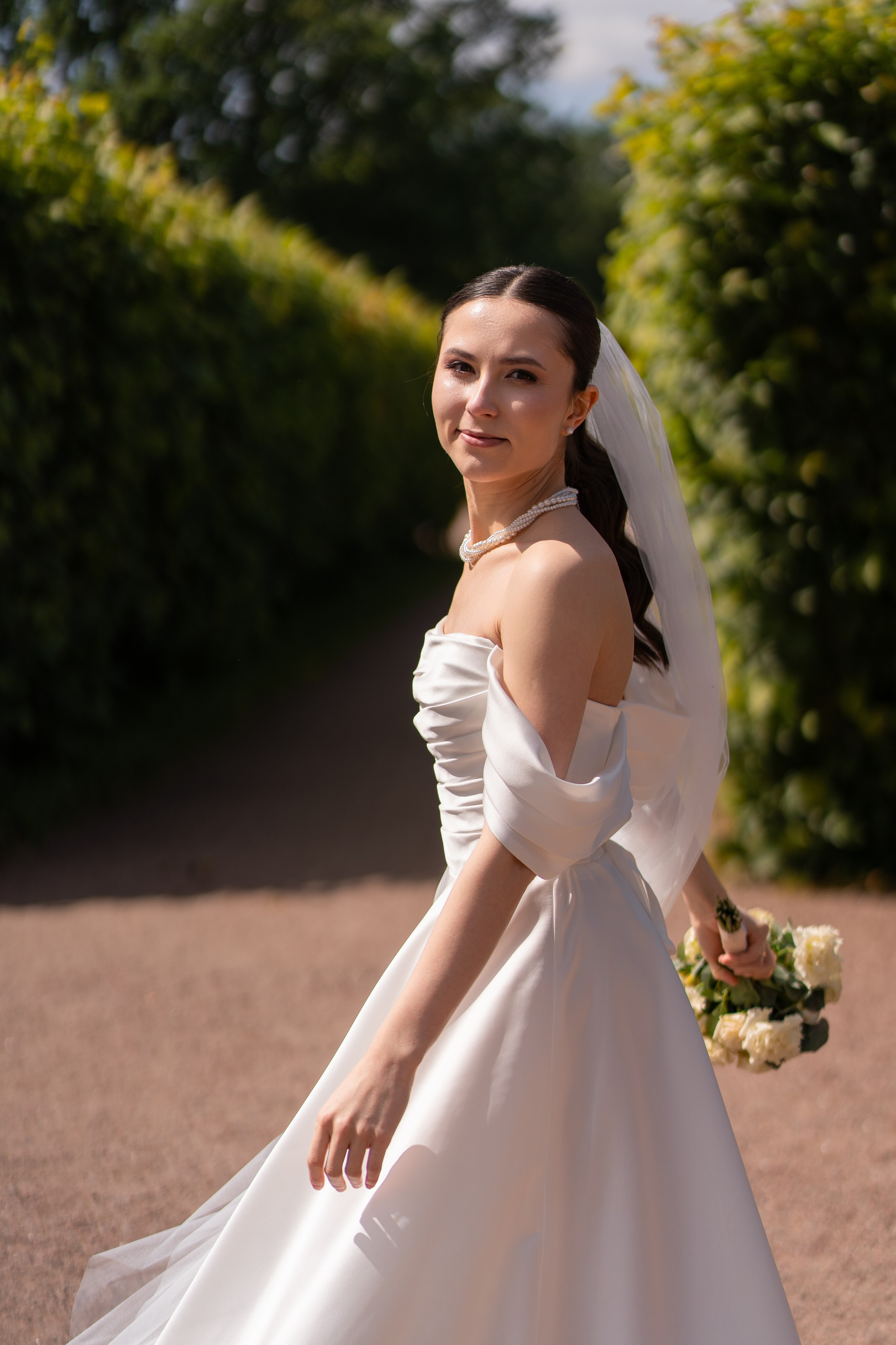 Влад и Илина в Кусково. Свадебный фотограф в Москве Анна Полушина