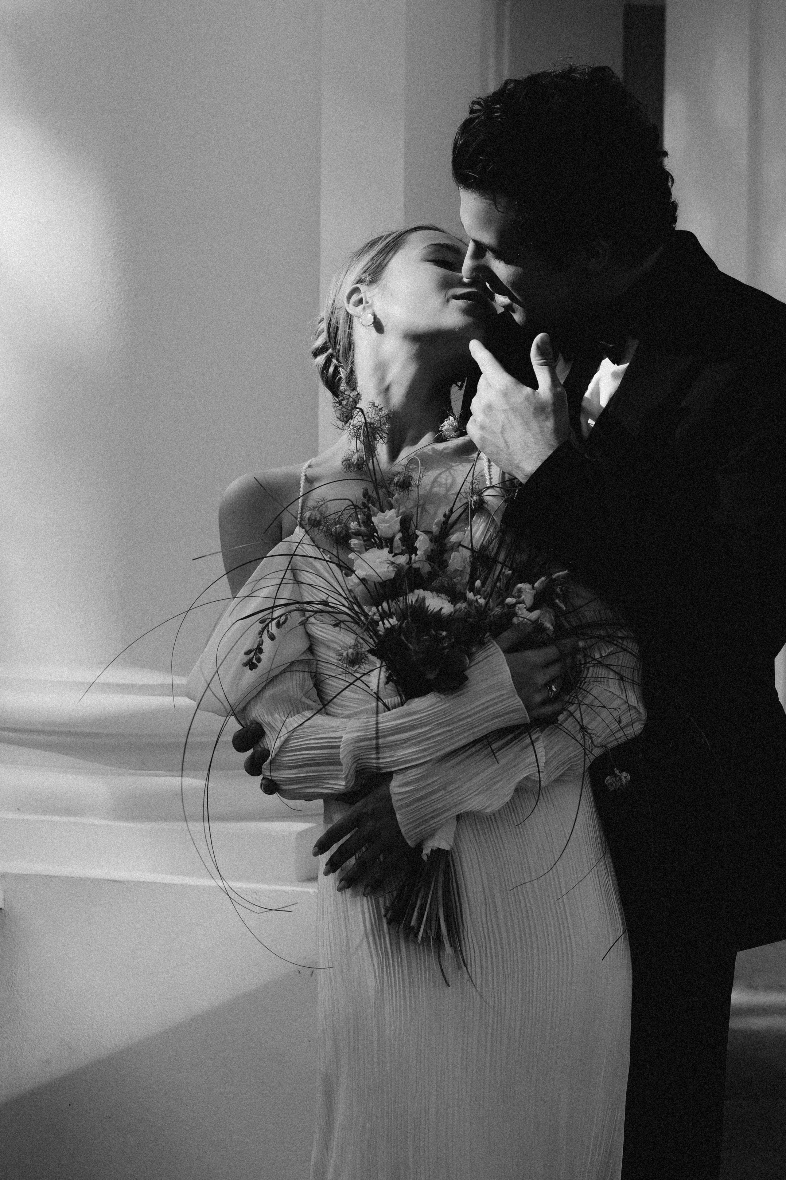 СВАДЕБНАЯ СЬЕМКА В ПАРКЕ ОРАНИЕНБАУМ. Профессиональный фотограф, Санкт-Петербург — Виктория Богомолова