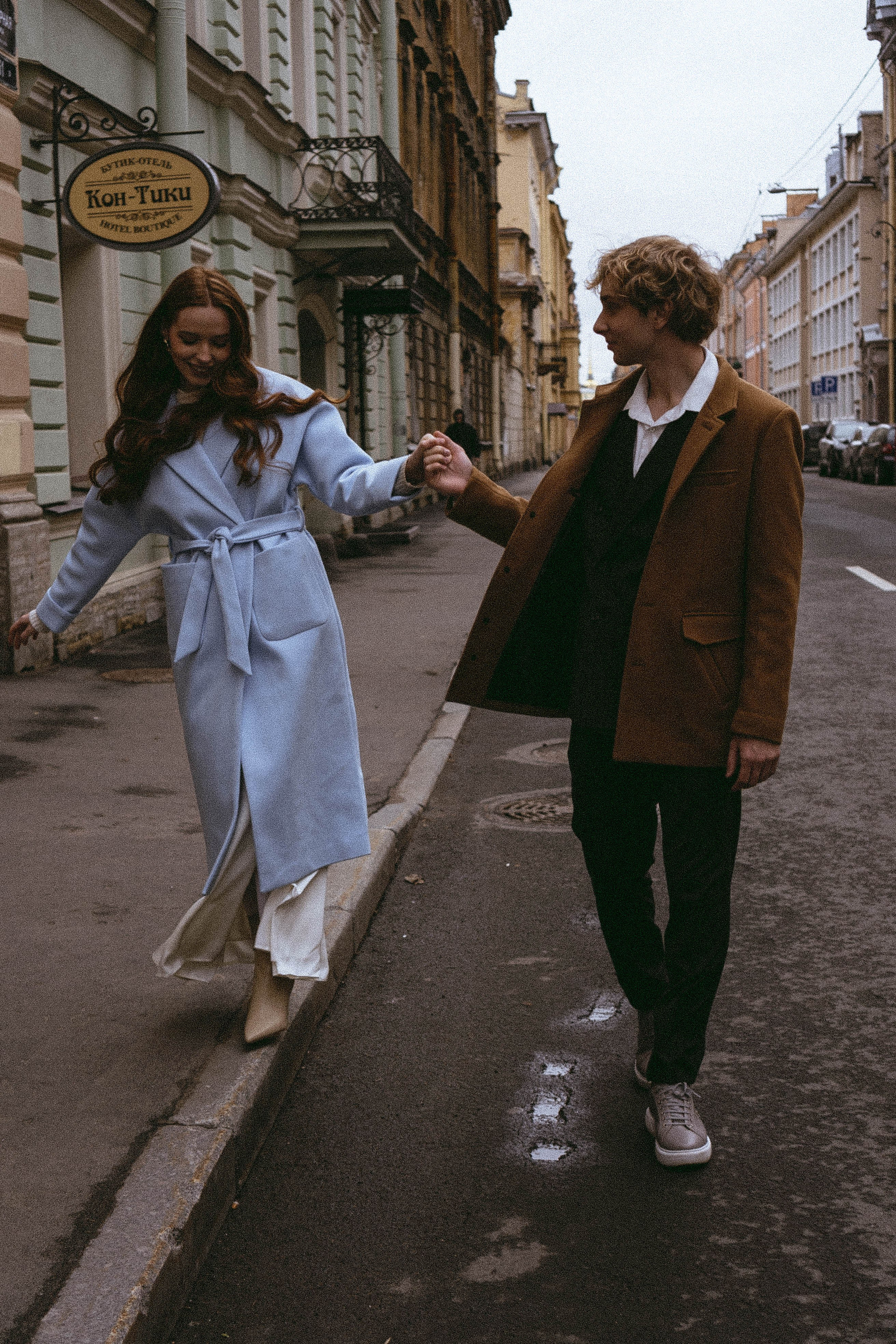 СВАДЕБНАЯ ПРОГУЛКА ПО ПЕТРОГРАДКЕ ВЕСНОЙ (ФОТОСЕССИИЯ ПАРЫ СВАДЕБНАЯ). Профессиональный фотограф, Санкт-Петербург — Виктория Богомолова