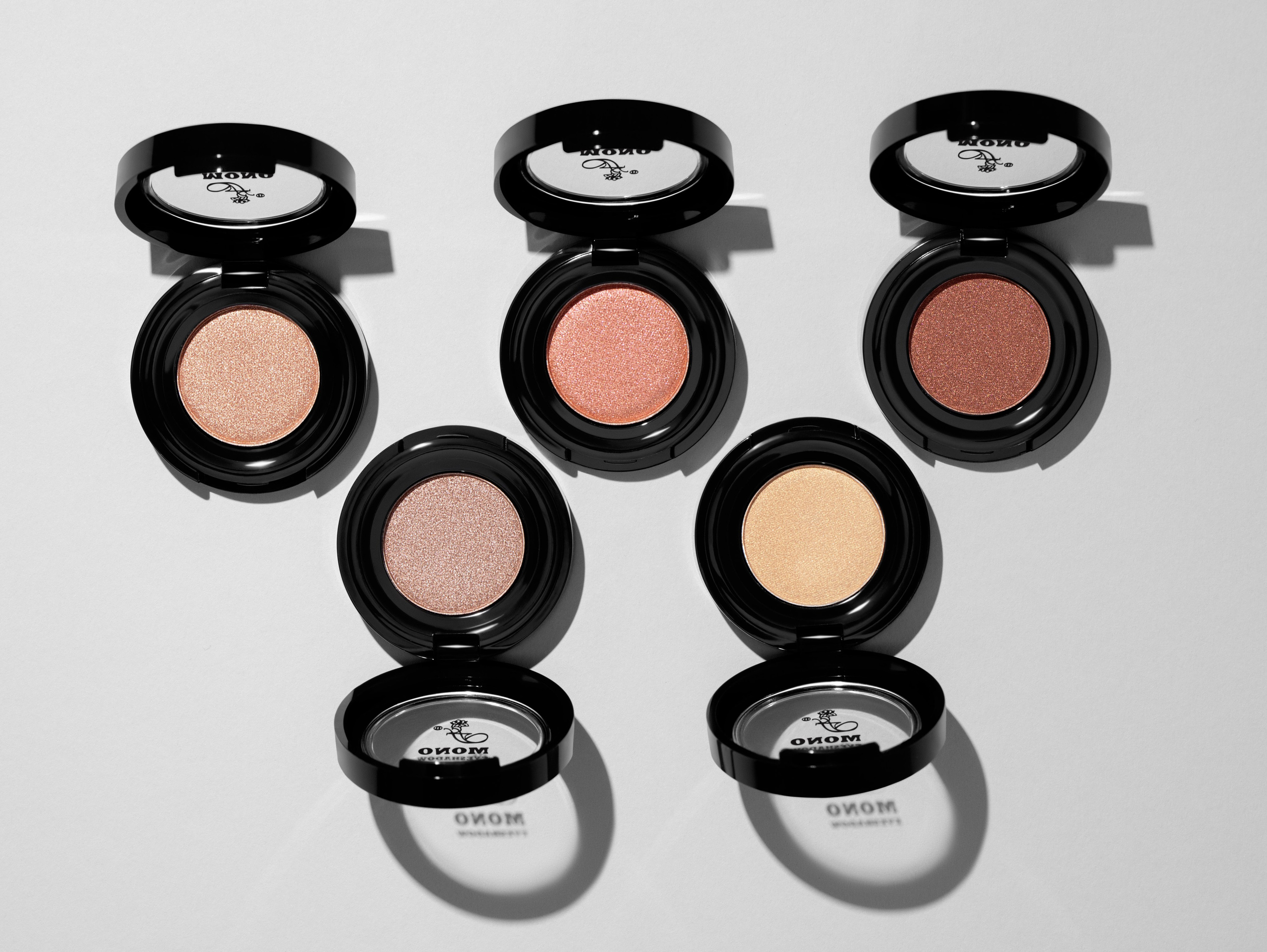 Product. Retoucher Natali Krasulina / Retouch photo