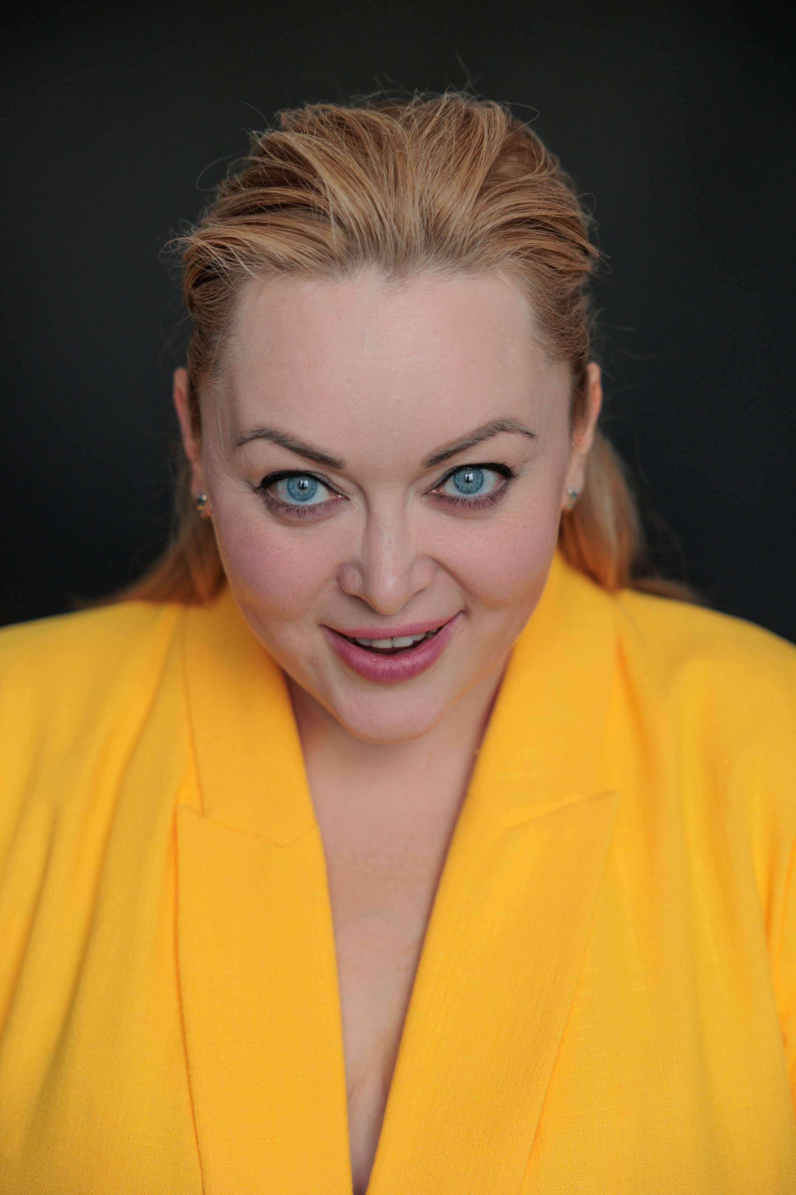 ОЛЕСЯ. Я фотограф из Москвы к Вашим услугам