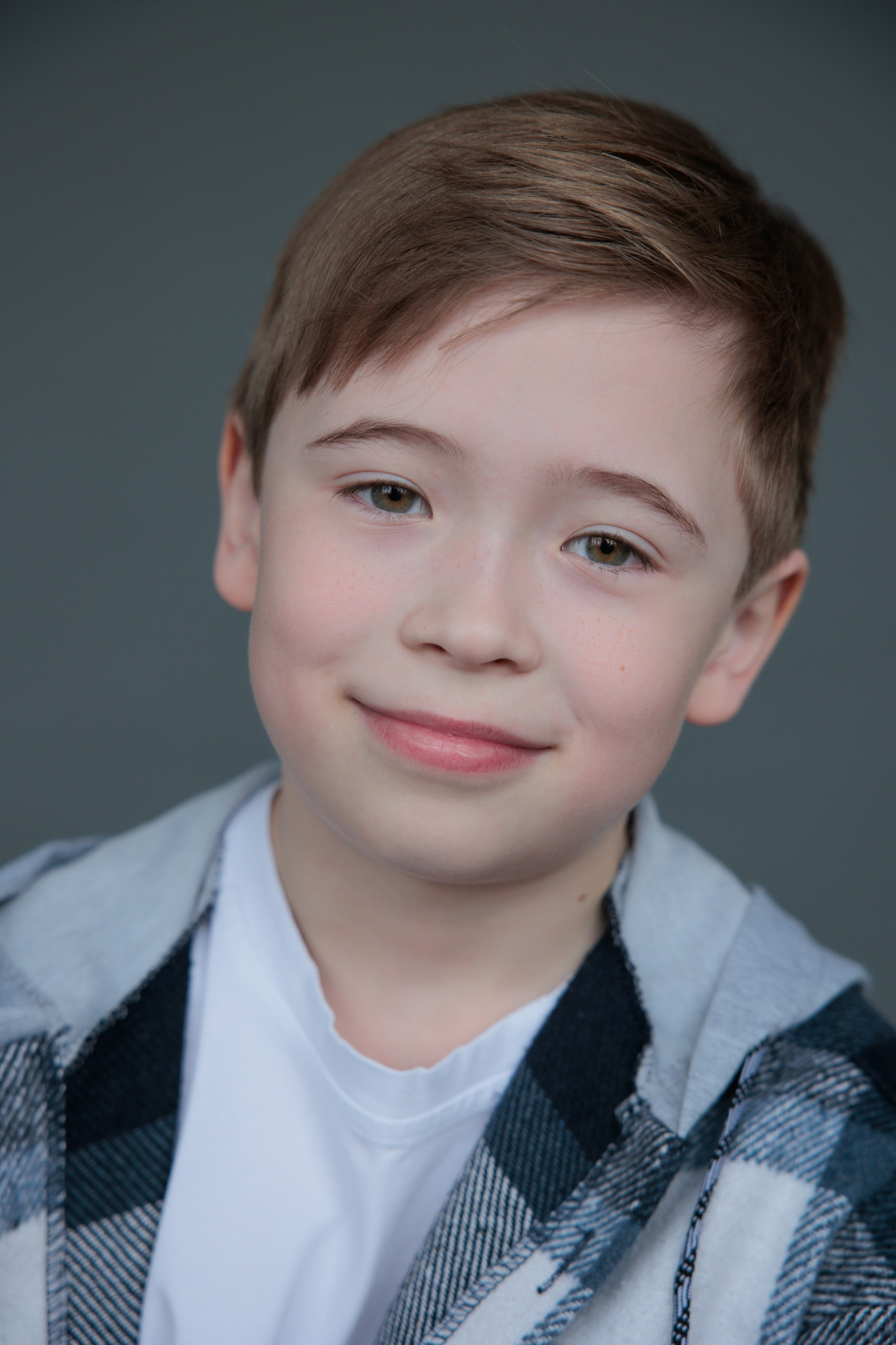 КИРИЛЛ. Я фотограф из Москвы к Вашим услугам