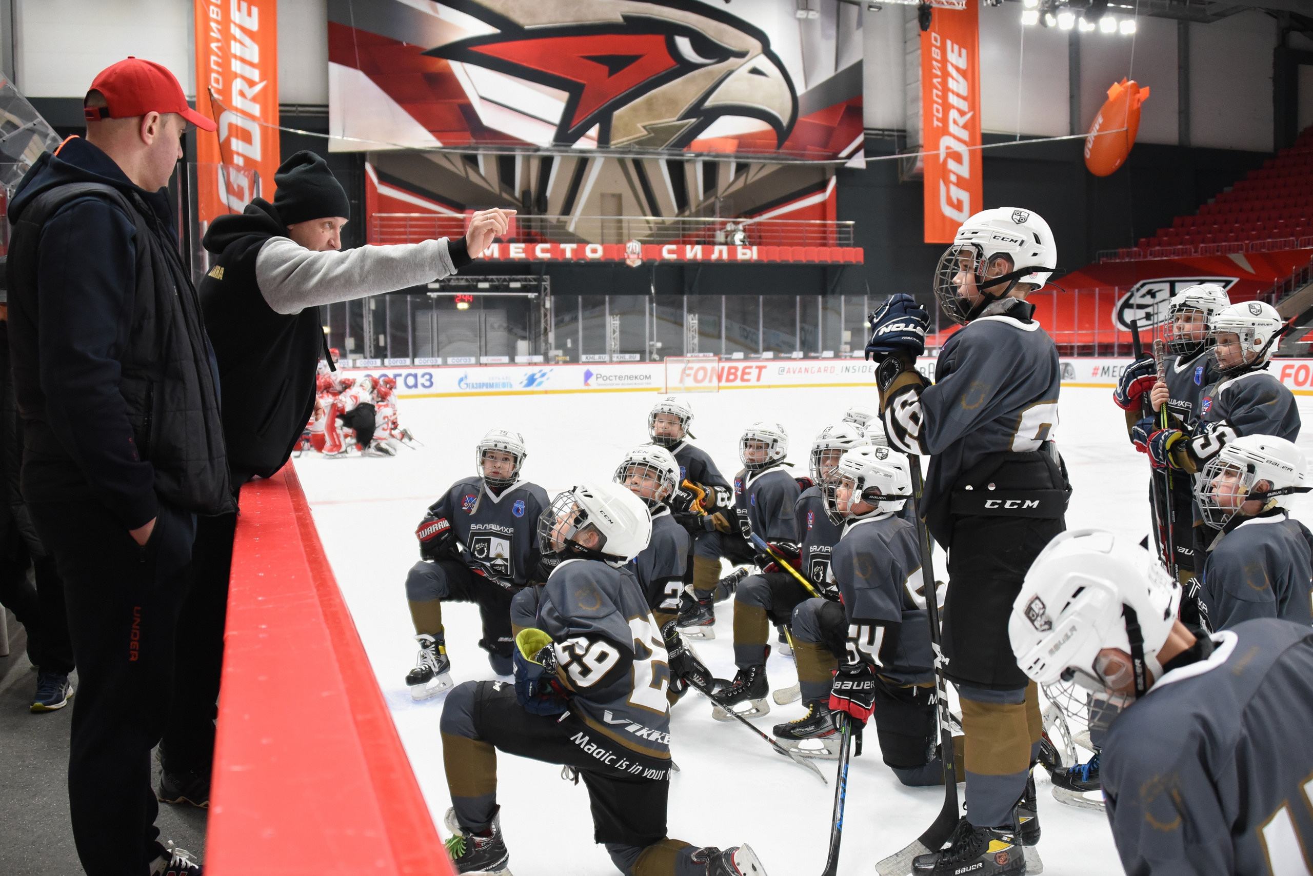 Десятый турнир по хоккею на кубок Юрия Ляпкина. Репортажный фотограф в Москве и Санкт-Петербурге Артем Лунев