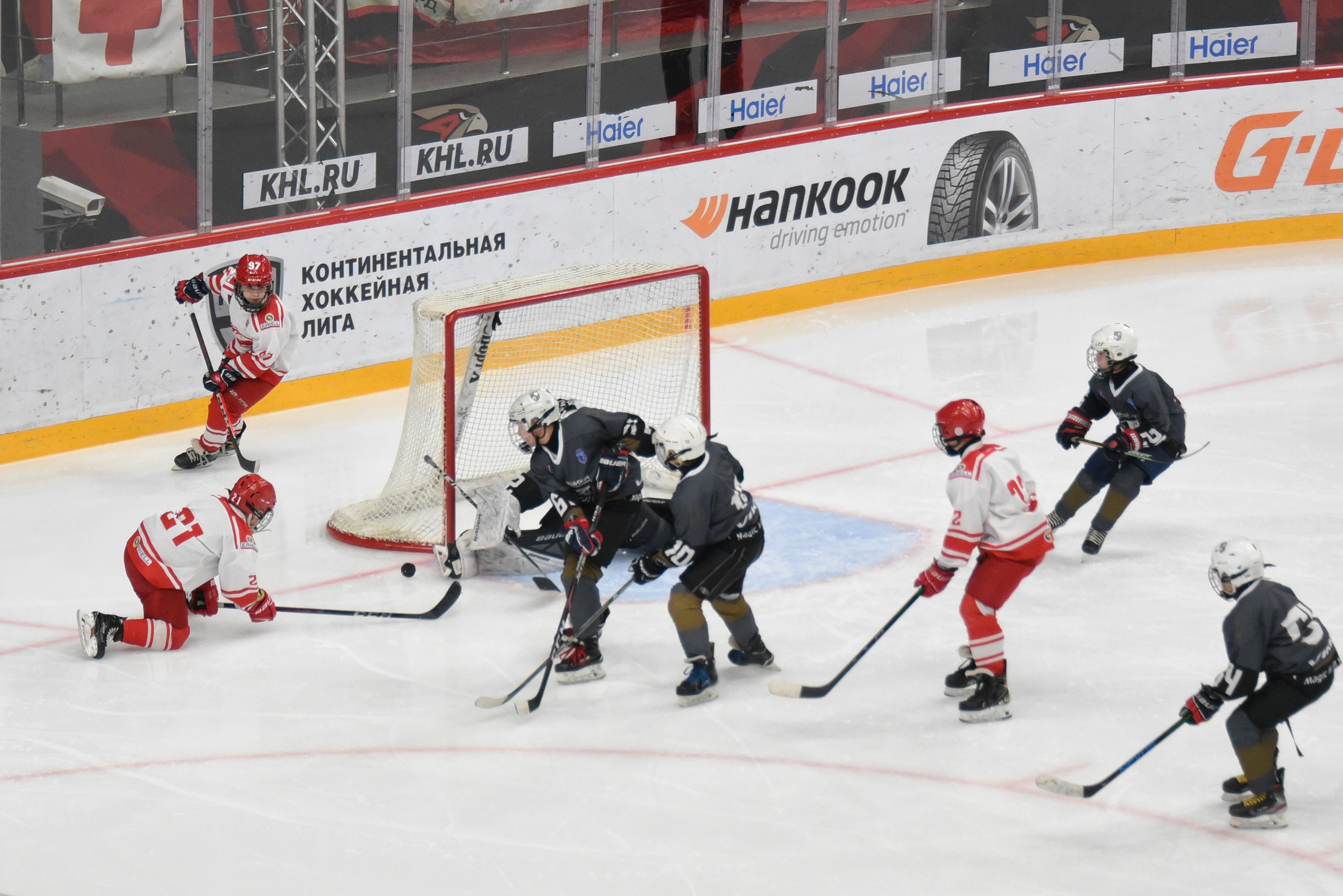 Десятый турнир по хоккею на кубок Юрия Ляпкина. Репортажный фотограф в Москве и Санкт-Петербурге Артем Лунев