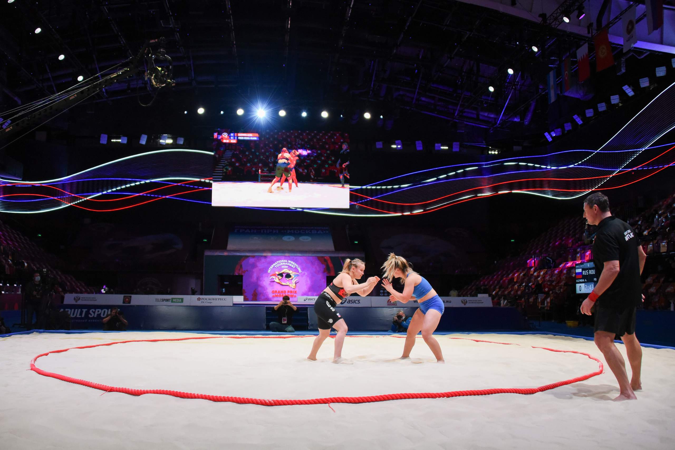 Международный турнир по спортивной борьбе Гран-при «Москва». Репортажный фотограф в Москве и Санкт-Петербурге Артем Лунев