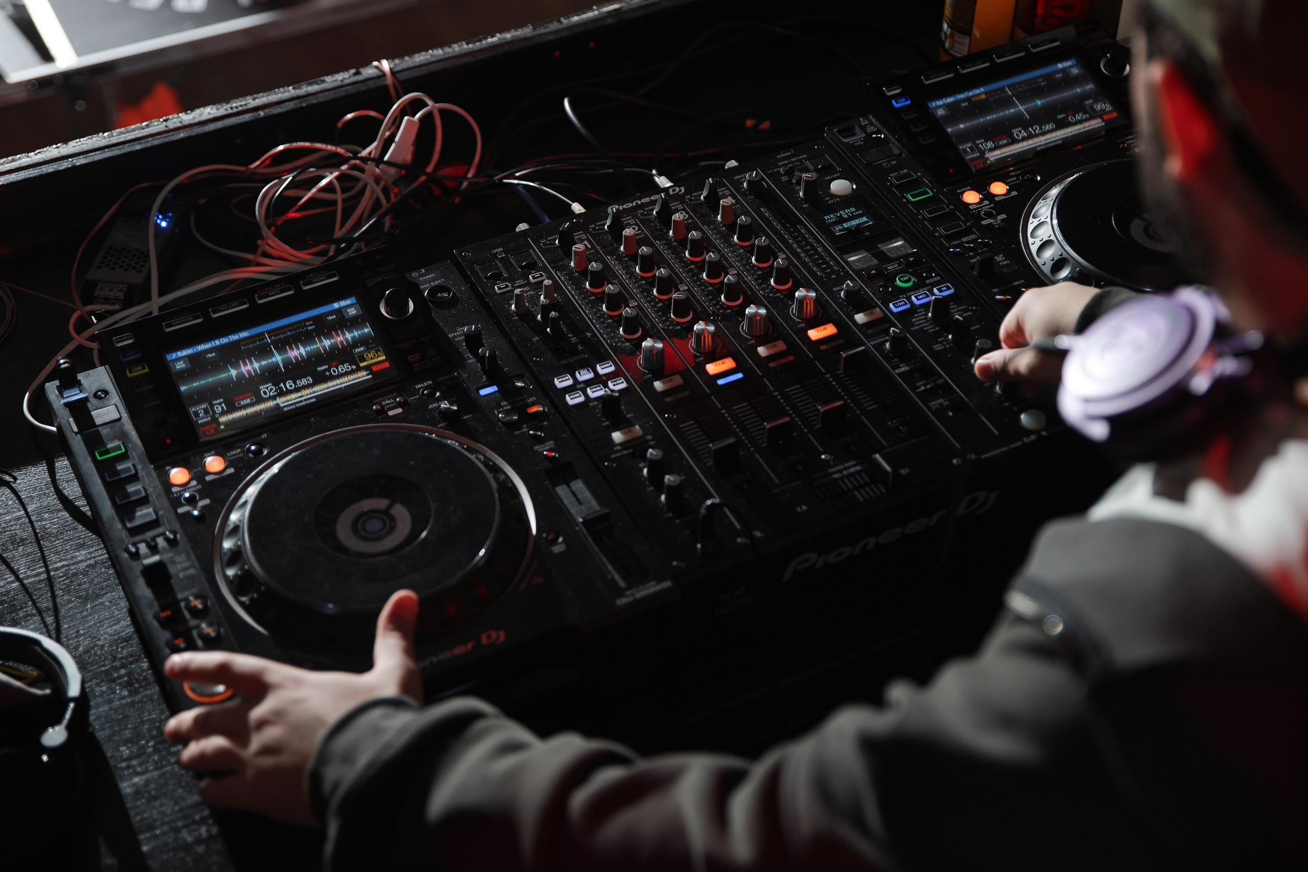 L. Свадебный и репортажный фотограф в Москве Иван Васильев