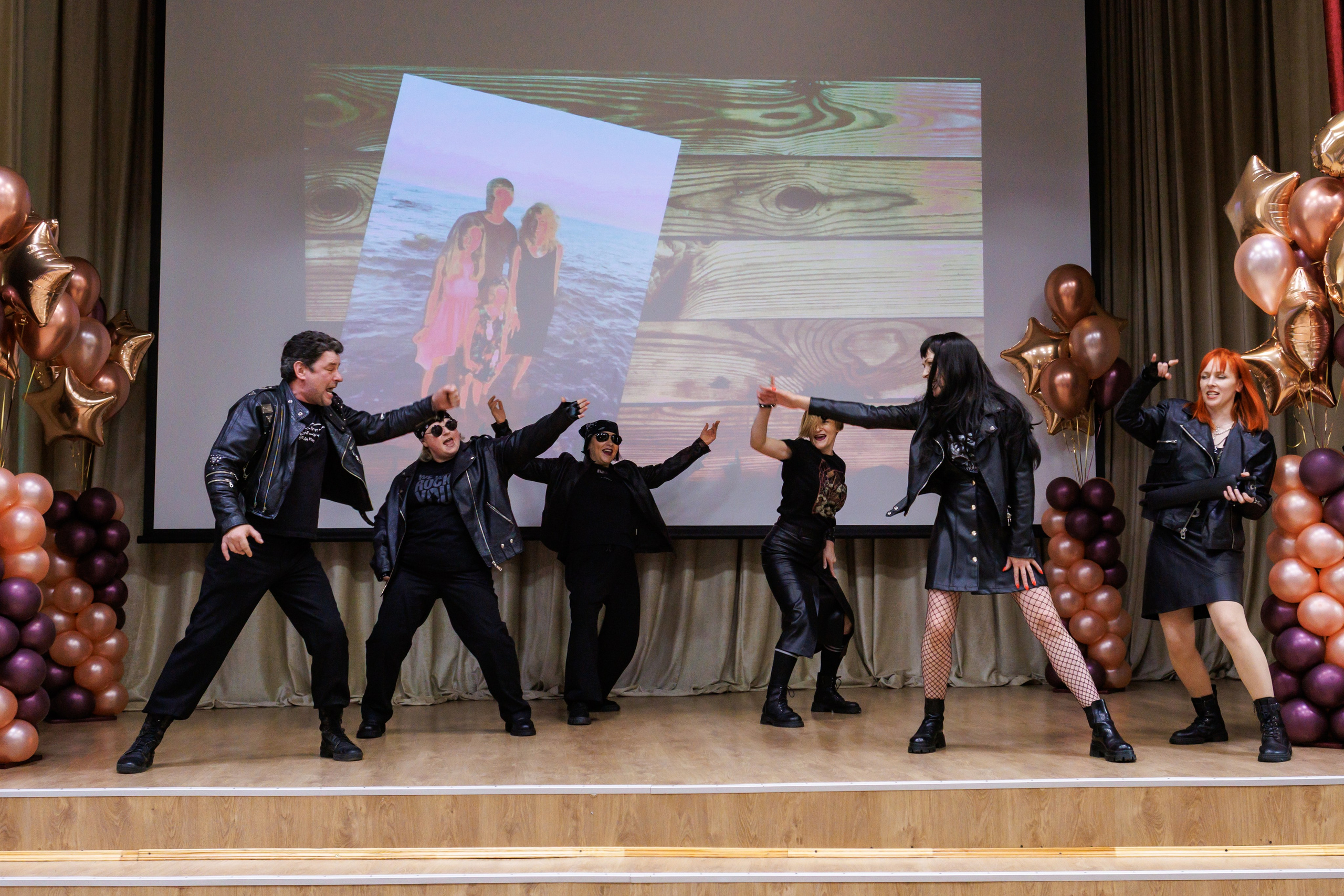 9 класс / Выпускной / Гимназия № 1558 / г. Москва. Детский и семейный фотограф Мария Киселёва. Москва