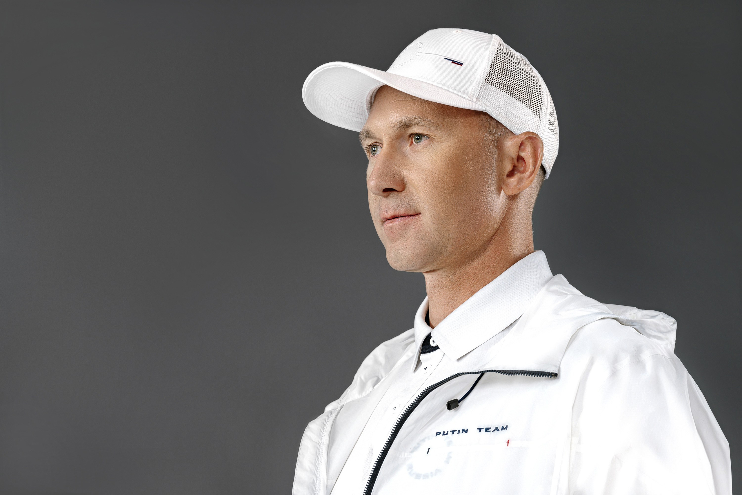 Студия. Максим Комаров — Профессиональный фотограф