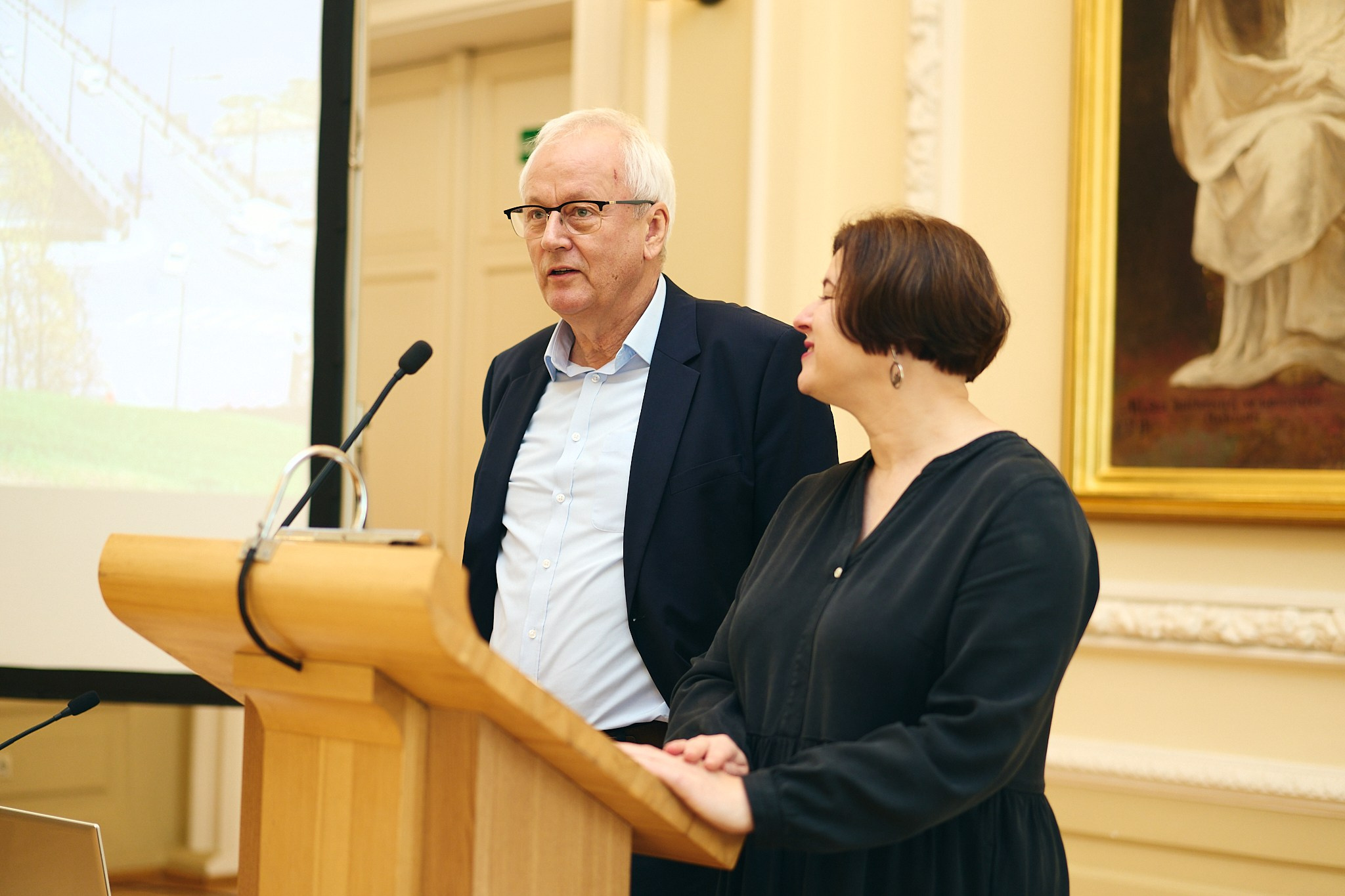 Lithuanian Geographical Society. Photographer in Vilnius