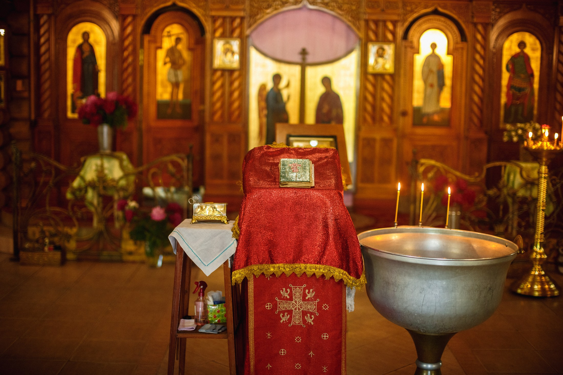 Храм Преображения Господня. Крещение Киры. Фотографы в городе Волгограде — Людмила Агеева и Алексей Околелов