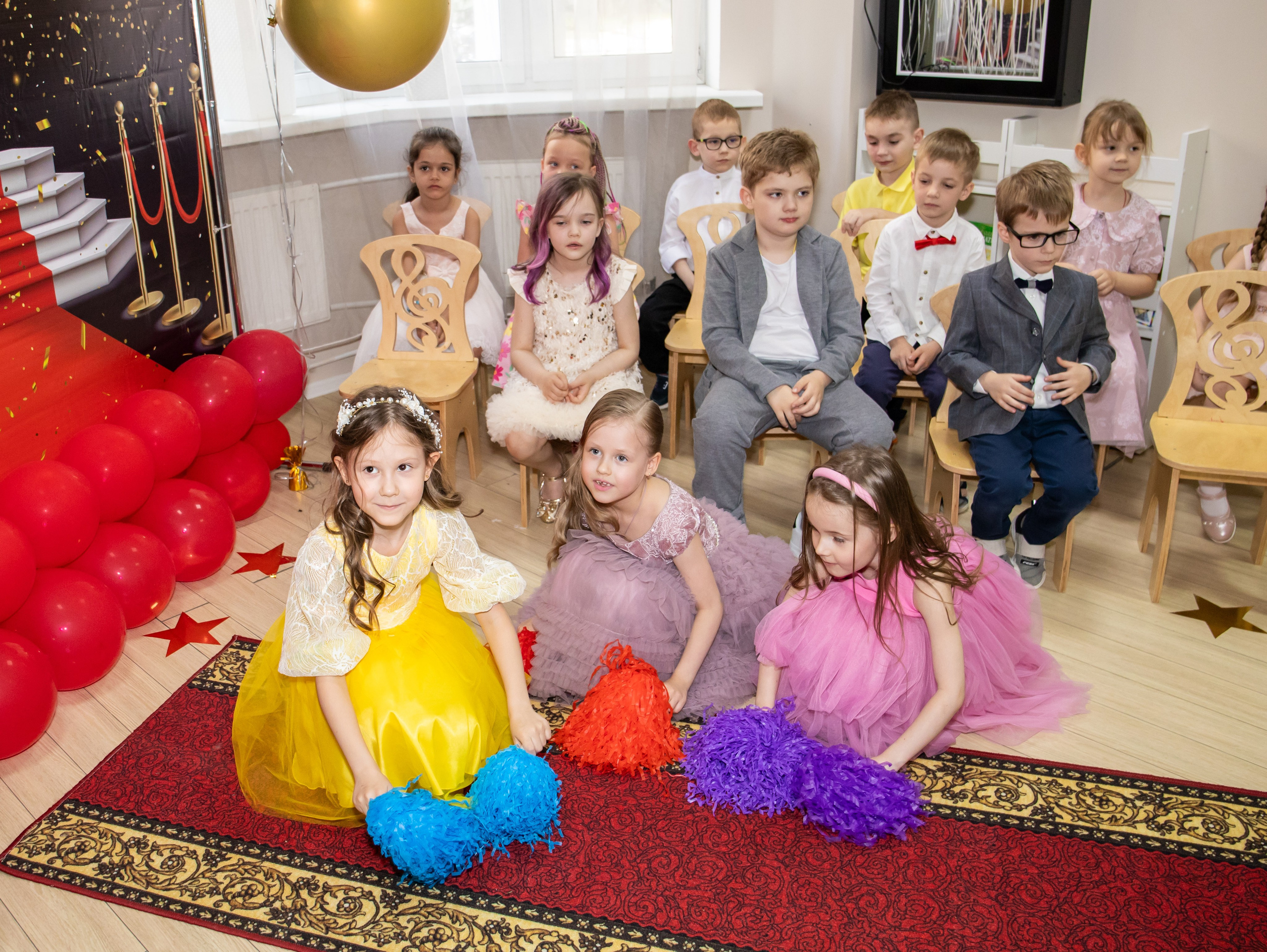 Утренник дет сад. Свадебный и семейный фотограф в Москве Мила Широких